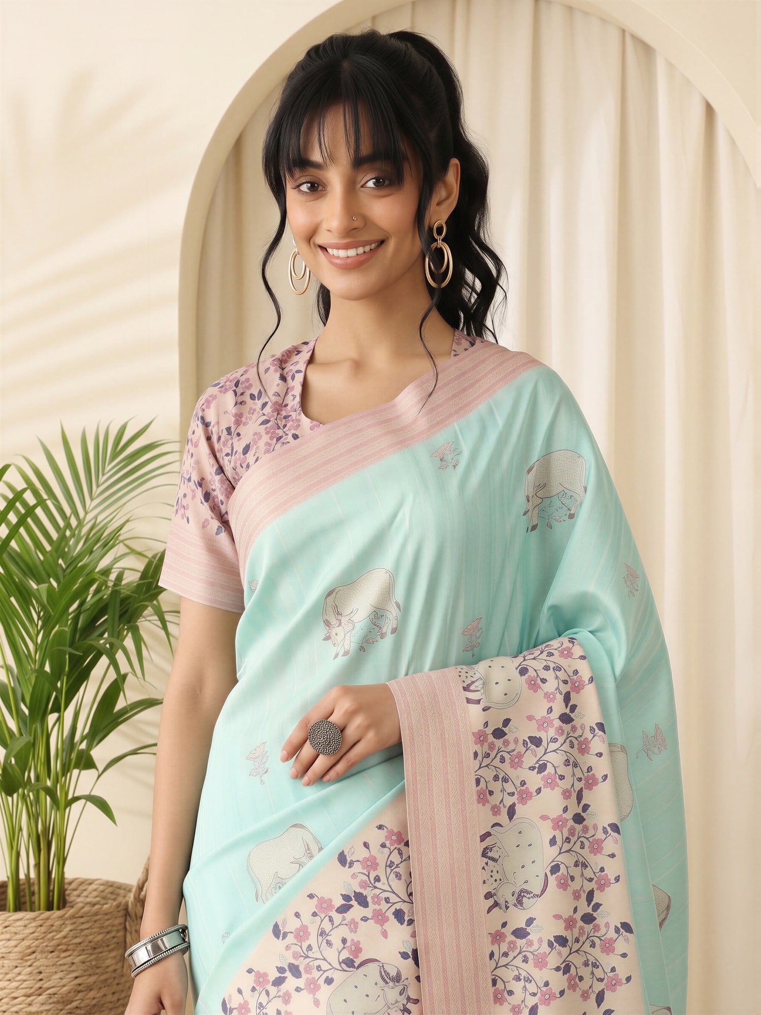 Turquoise Silk Blend saree – detail view 4