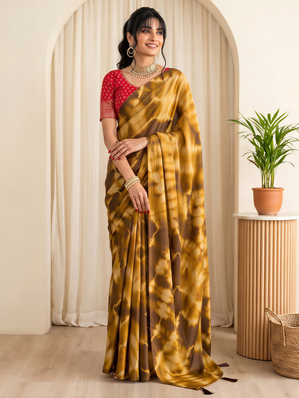 Brown Satin Silk saree – detail view 3