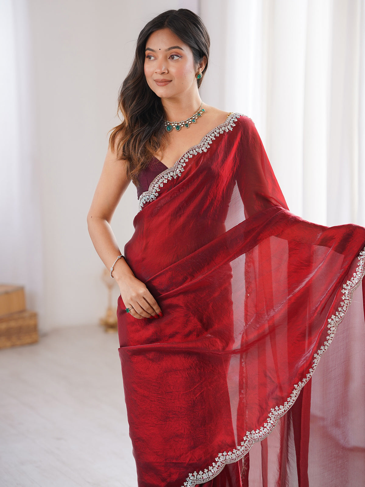 Maroon Silk Blend saree – detail view 3