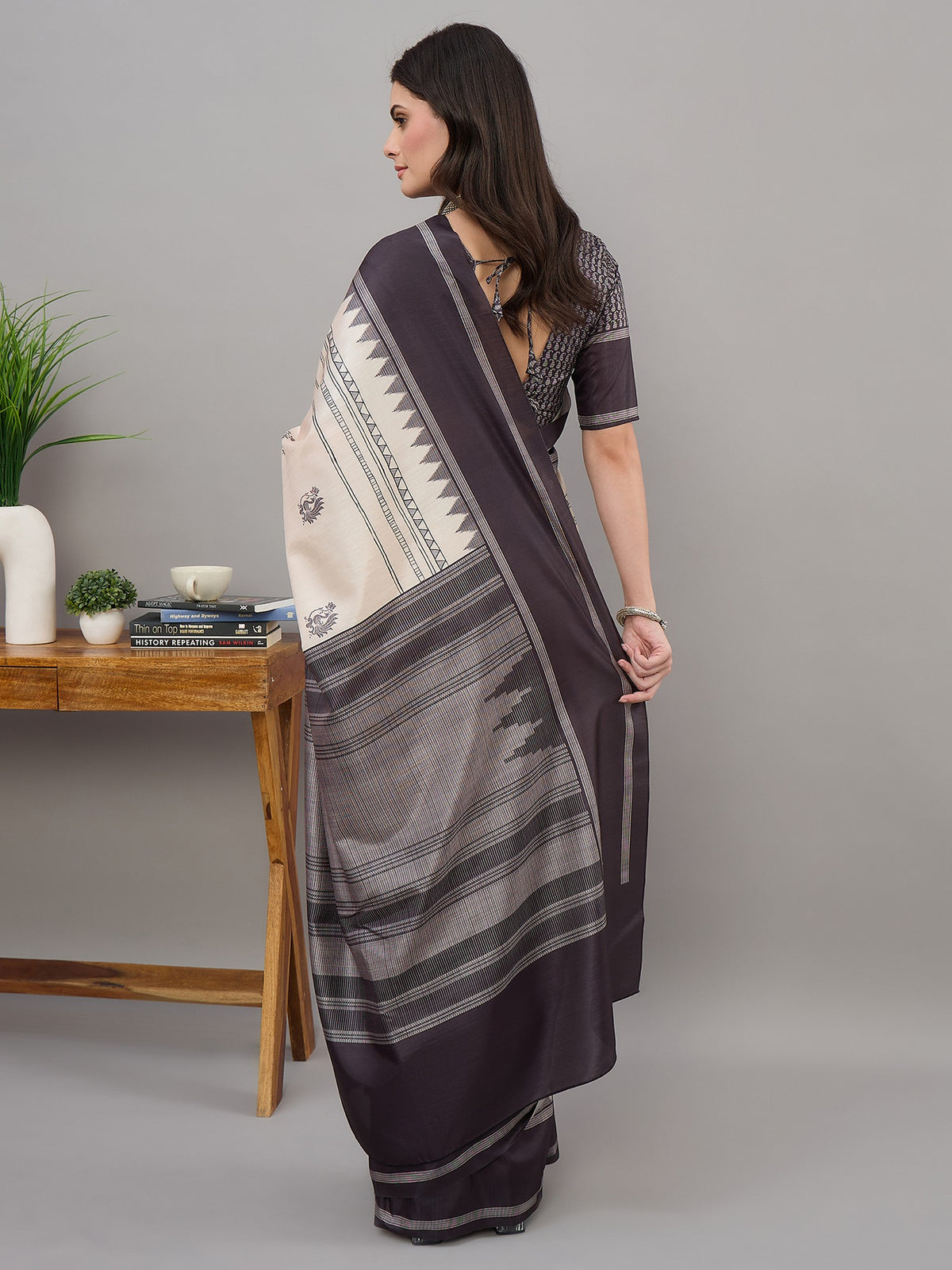 Off White soft silk saree view 2