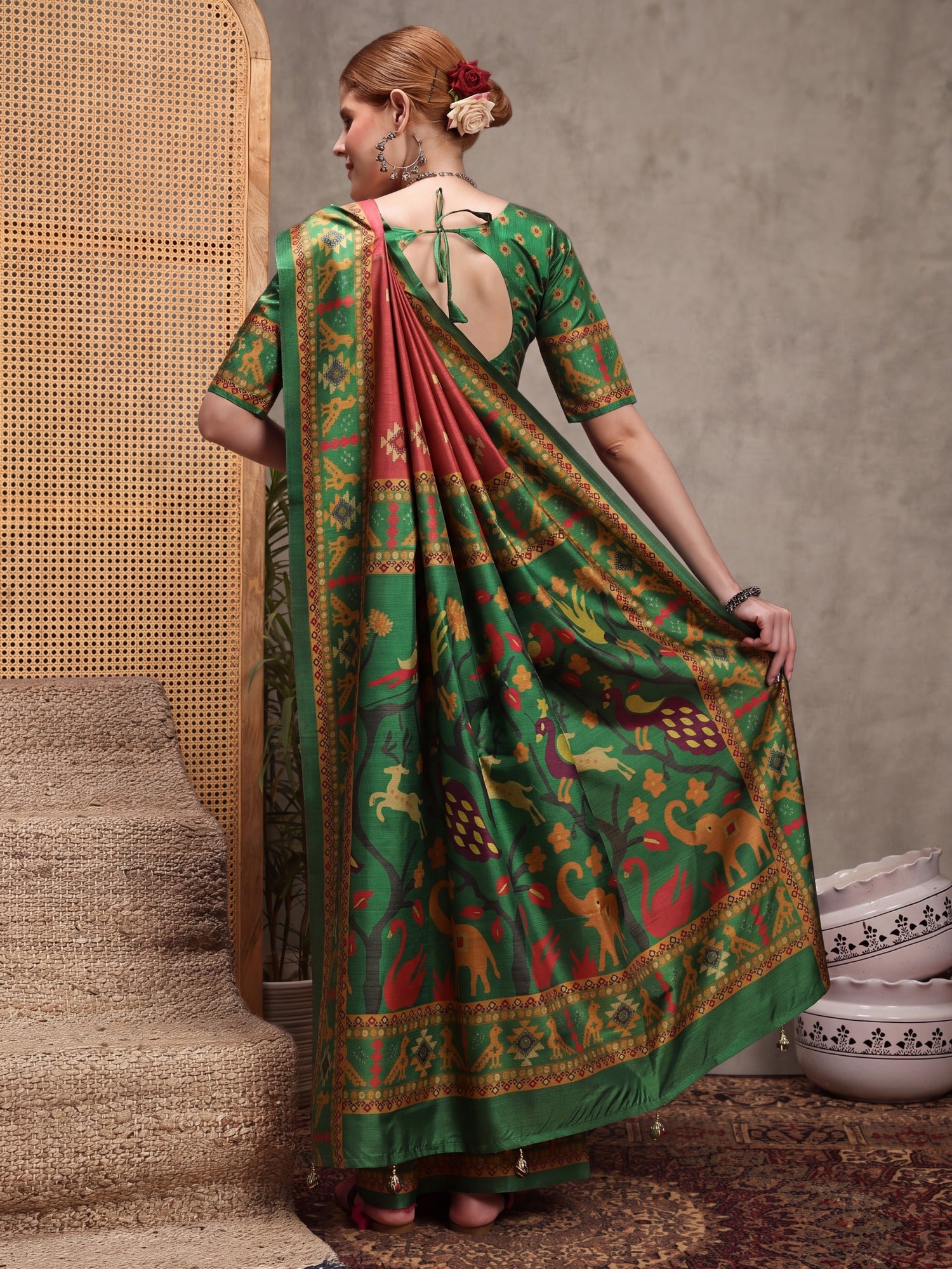 Rust Silk Blend saree – detail view 3