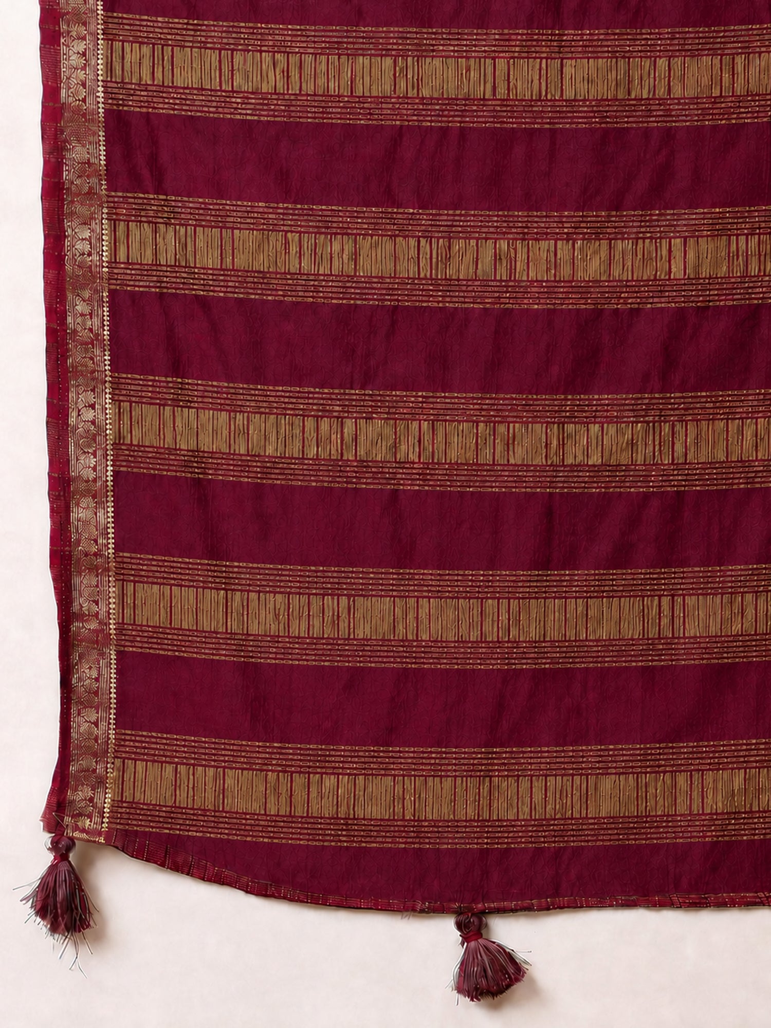Burgundy Mysore Silk saree – detail view 4