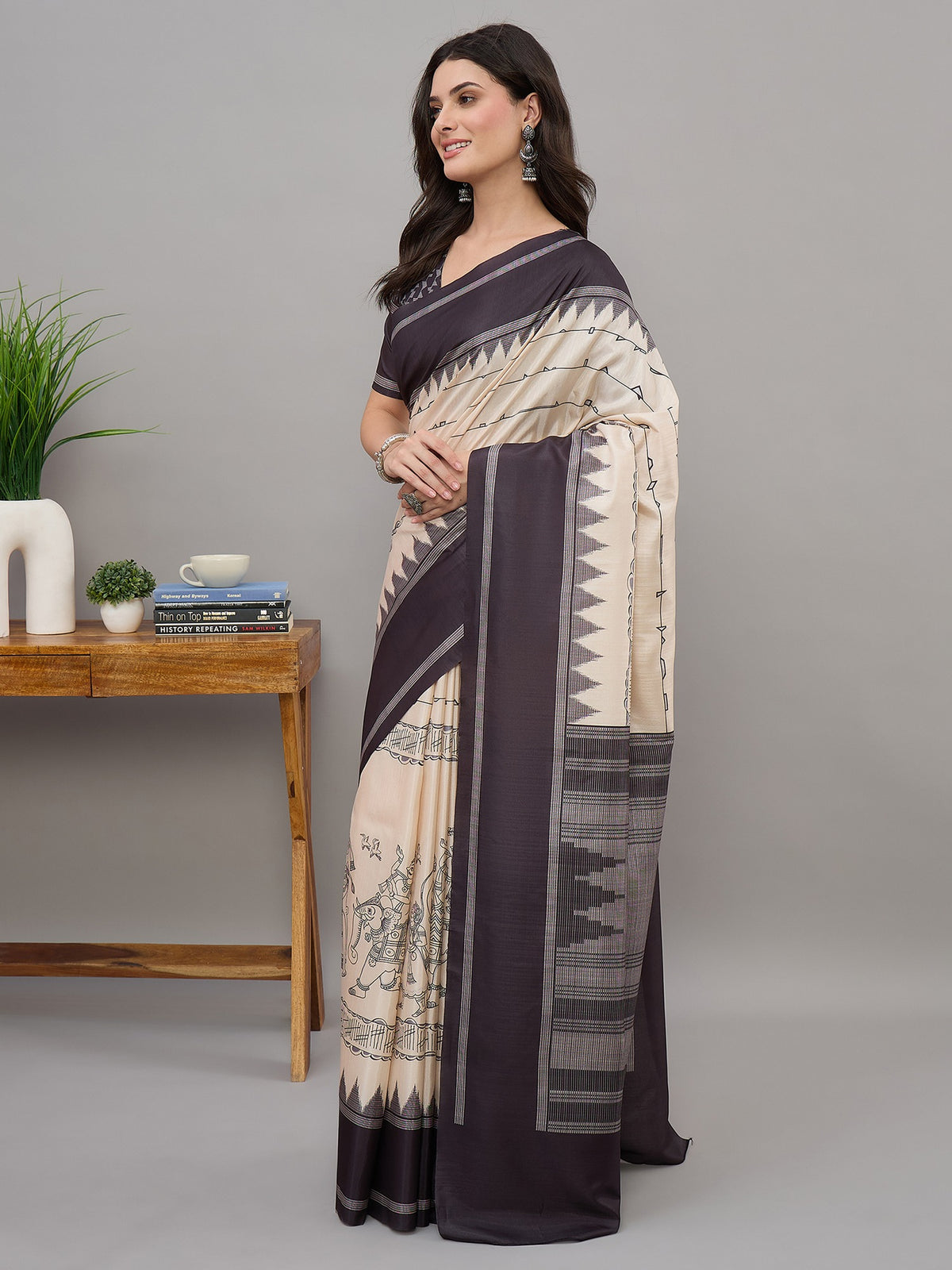Off White soft silk saree view 4