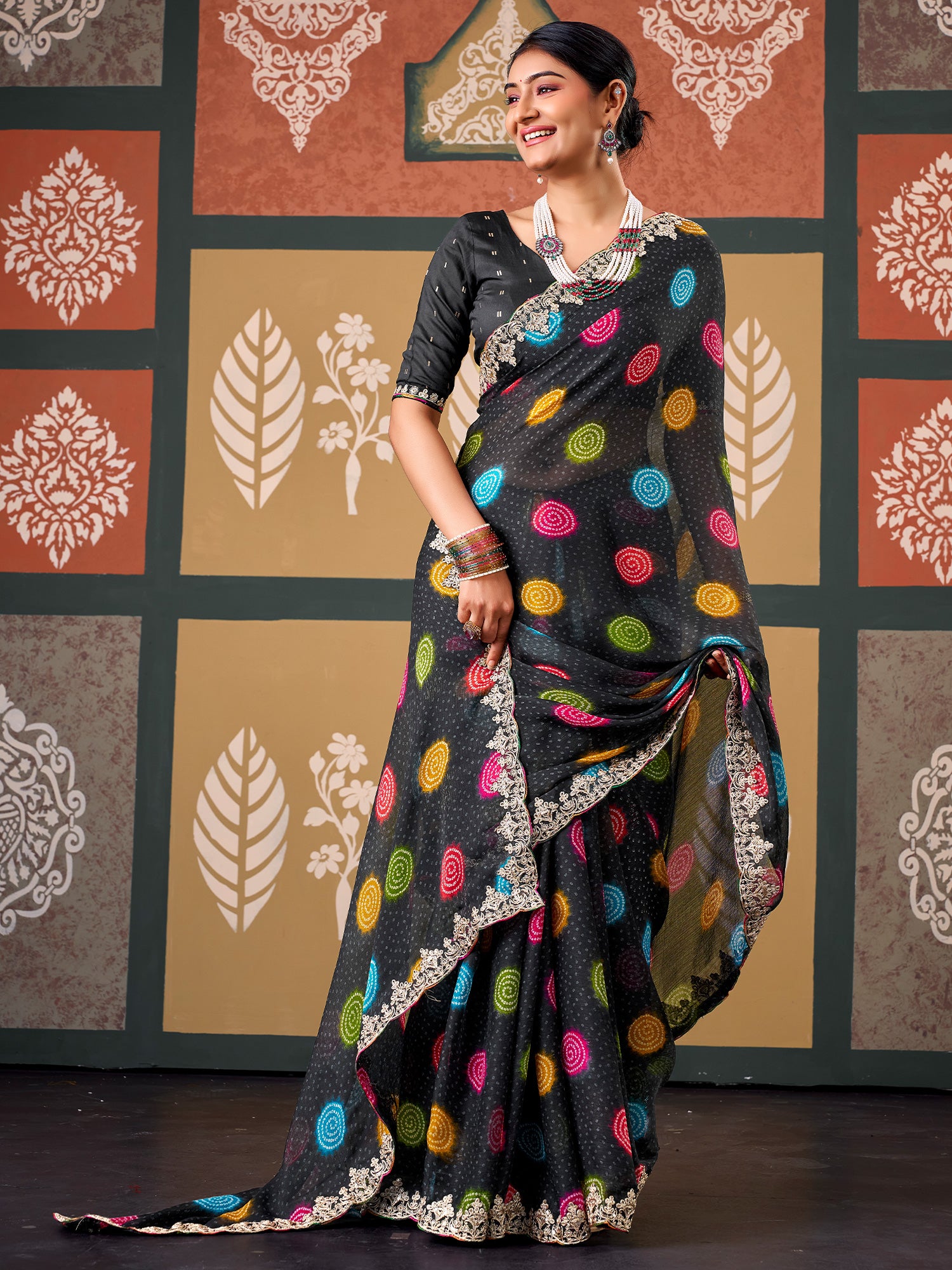 Black Chiffon saree – detail view 1