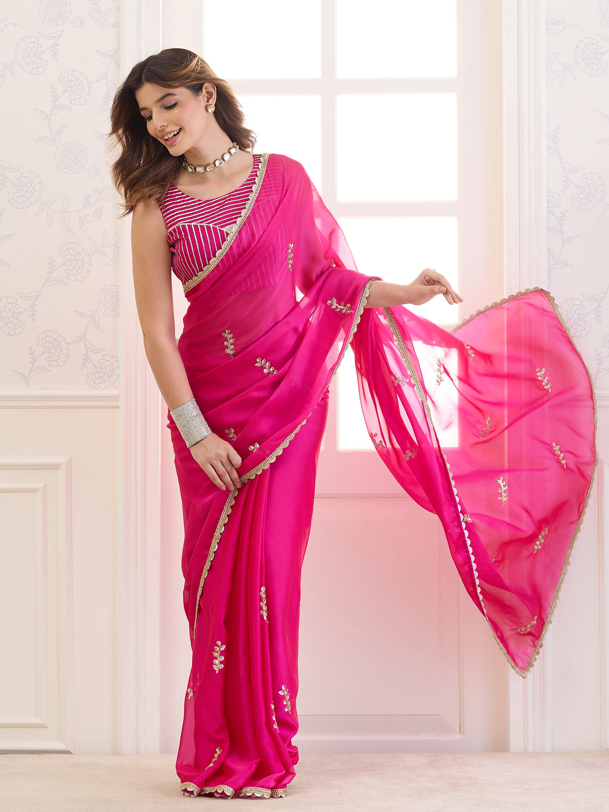 Pink Pure Georgette saree – detail view 2