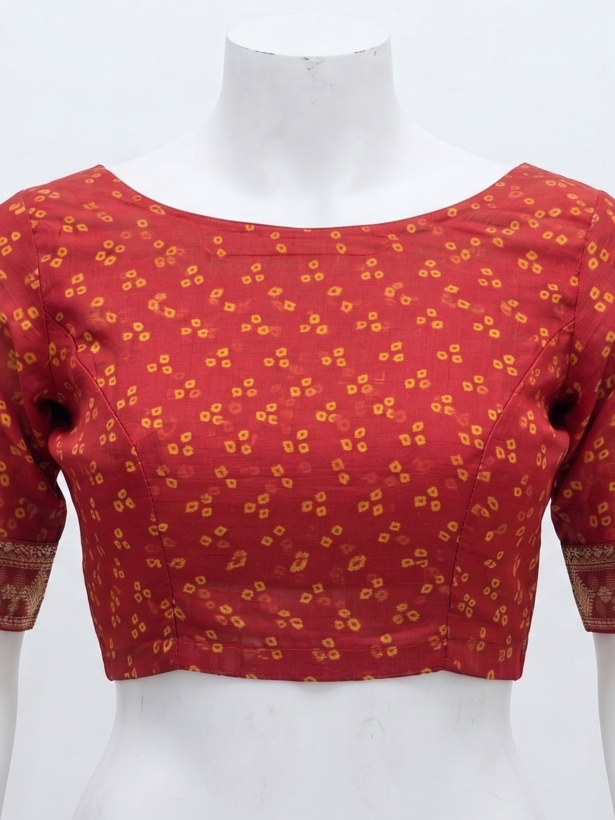 Red Chiffon saree – detail view 1