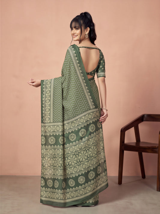 Green Dola Silk saree – detail view 1