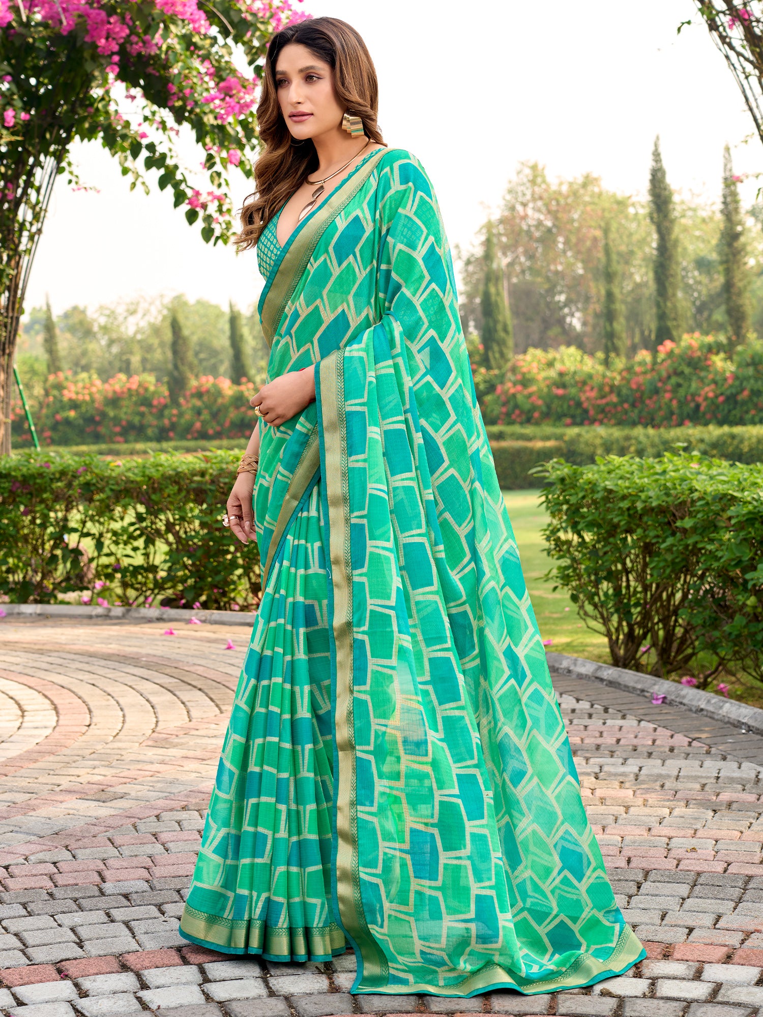 Sea Green Chiffon saree – detail view 2