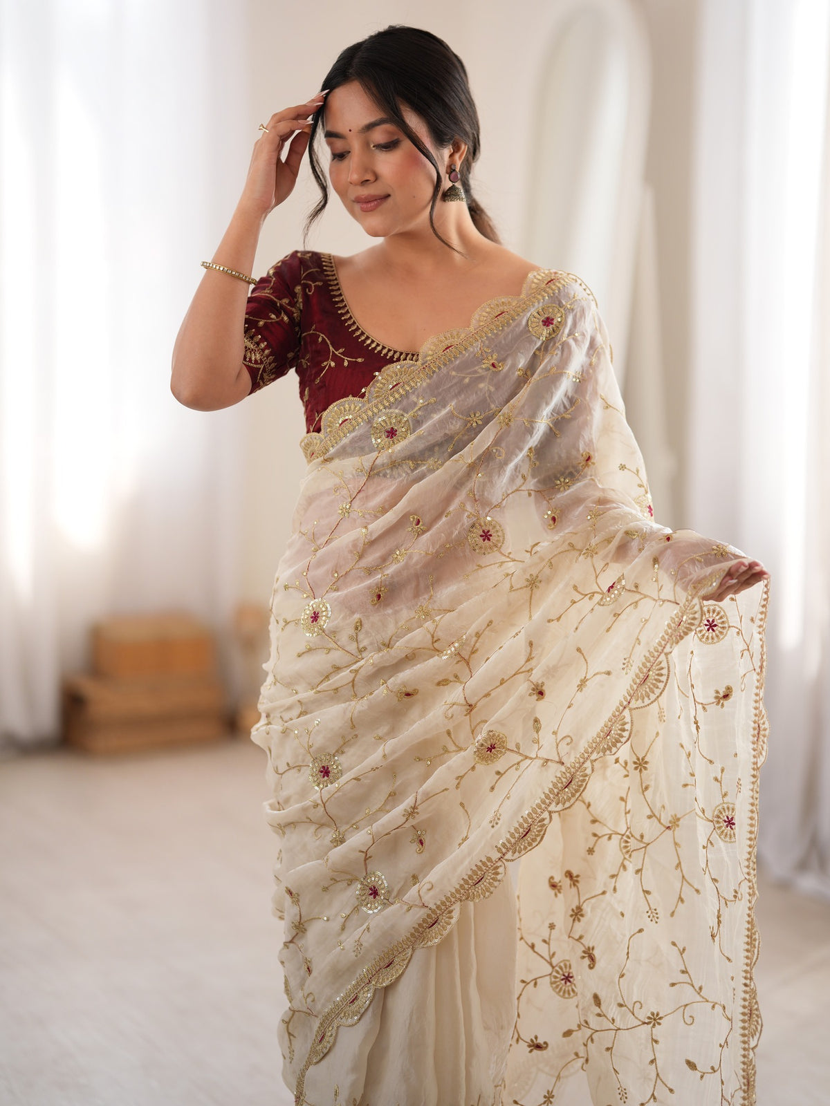 Cream organza saree view 4