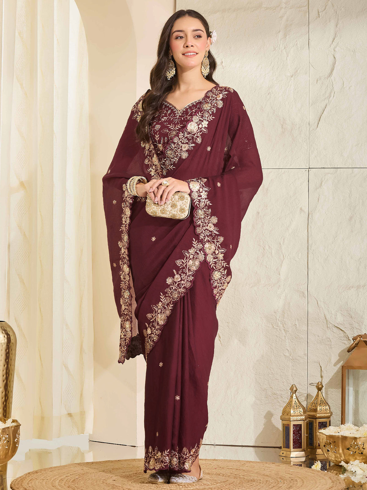 Maroon Georgette saree – detail view 3