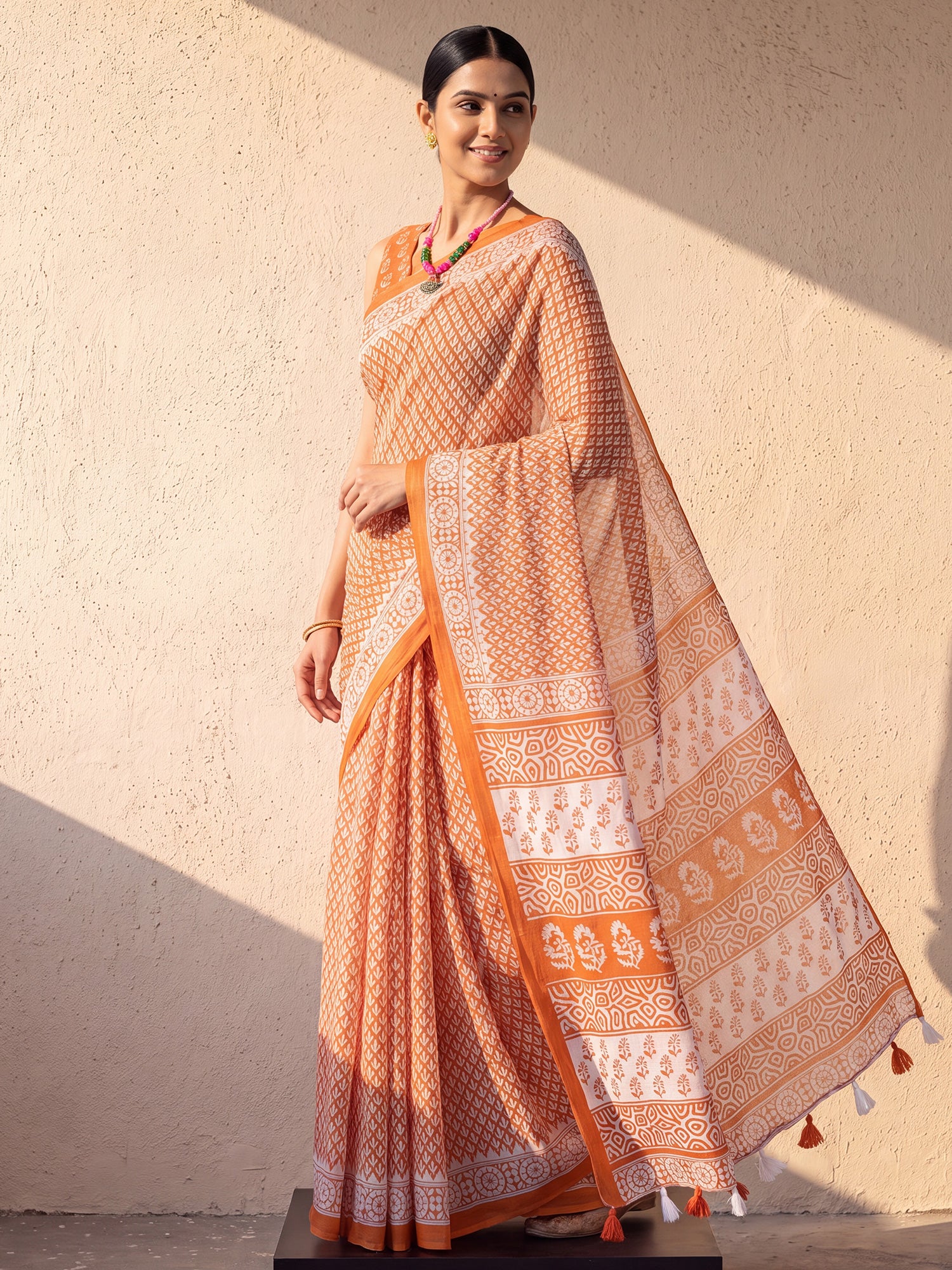 Orange Cotton saree – detail view 3