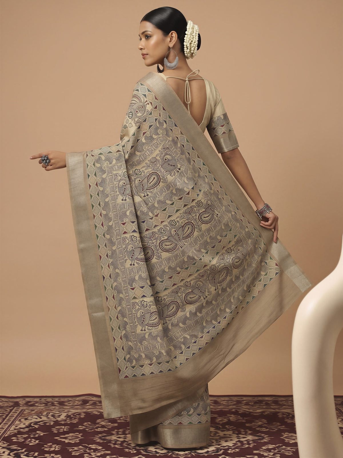Cream Satin Silk saree – detail view 1