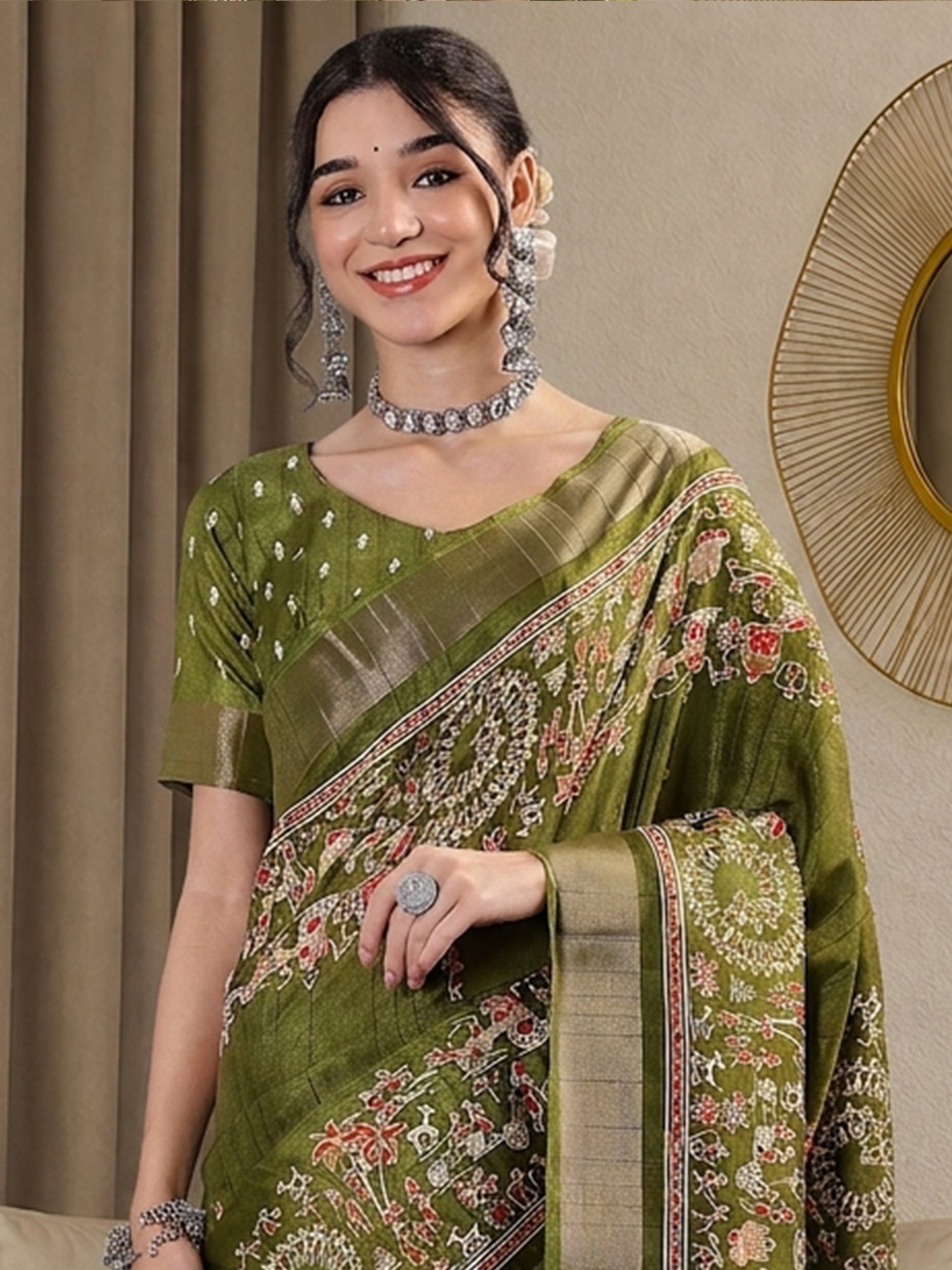 Olive Silk Blend saree – detail view 4