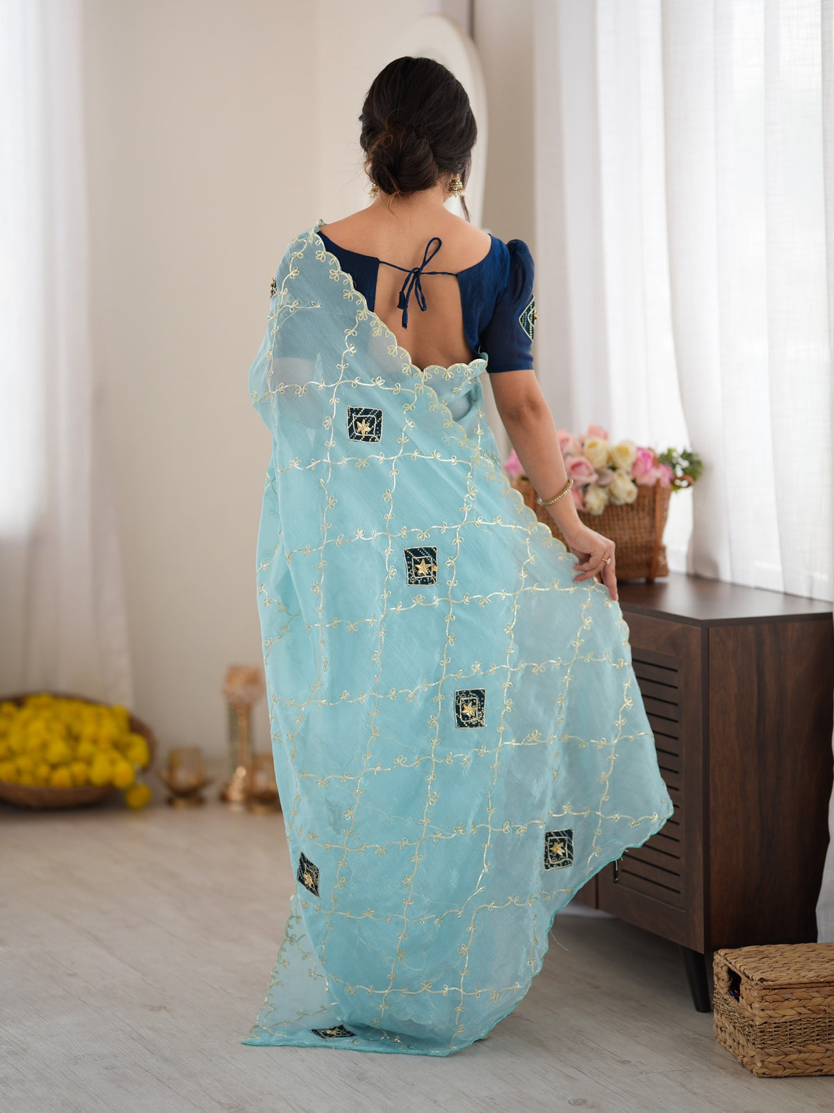 Light Blue Paper Silk saree – detail view 3