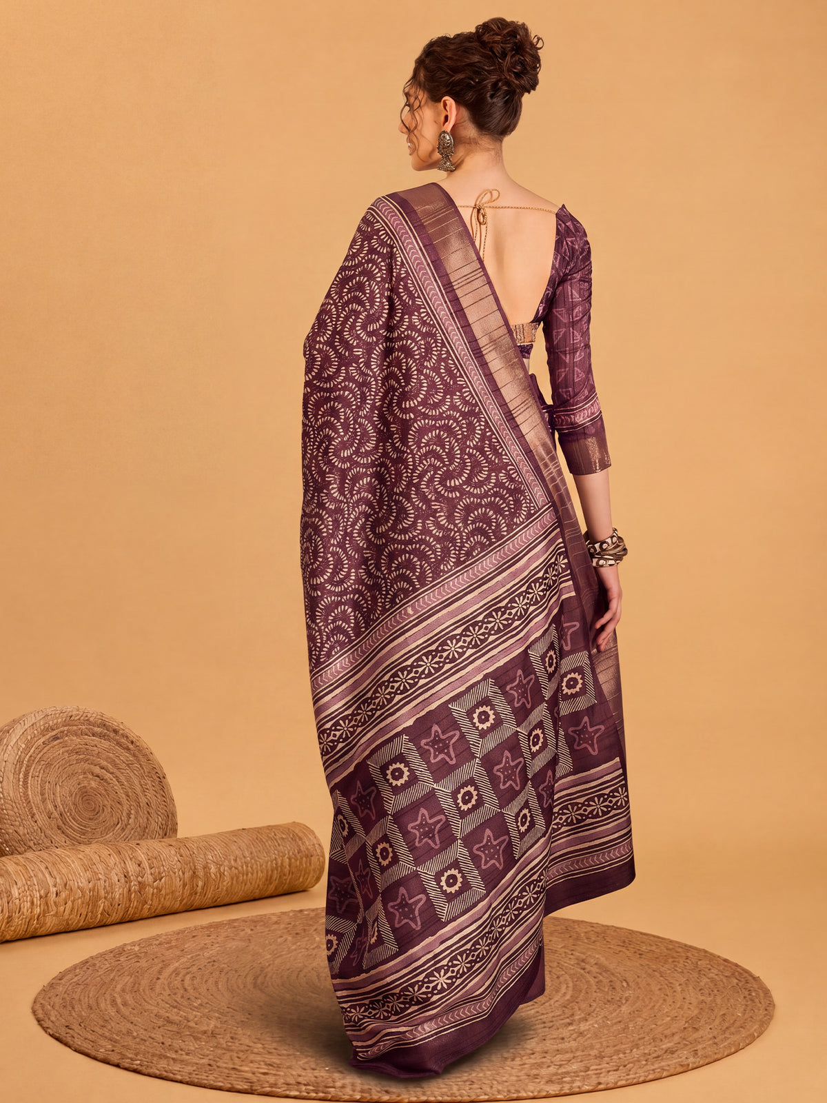 Wine Silk Blend saree – detail view 1