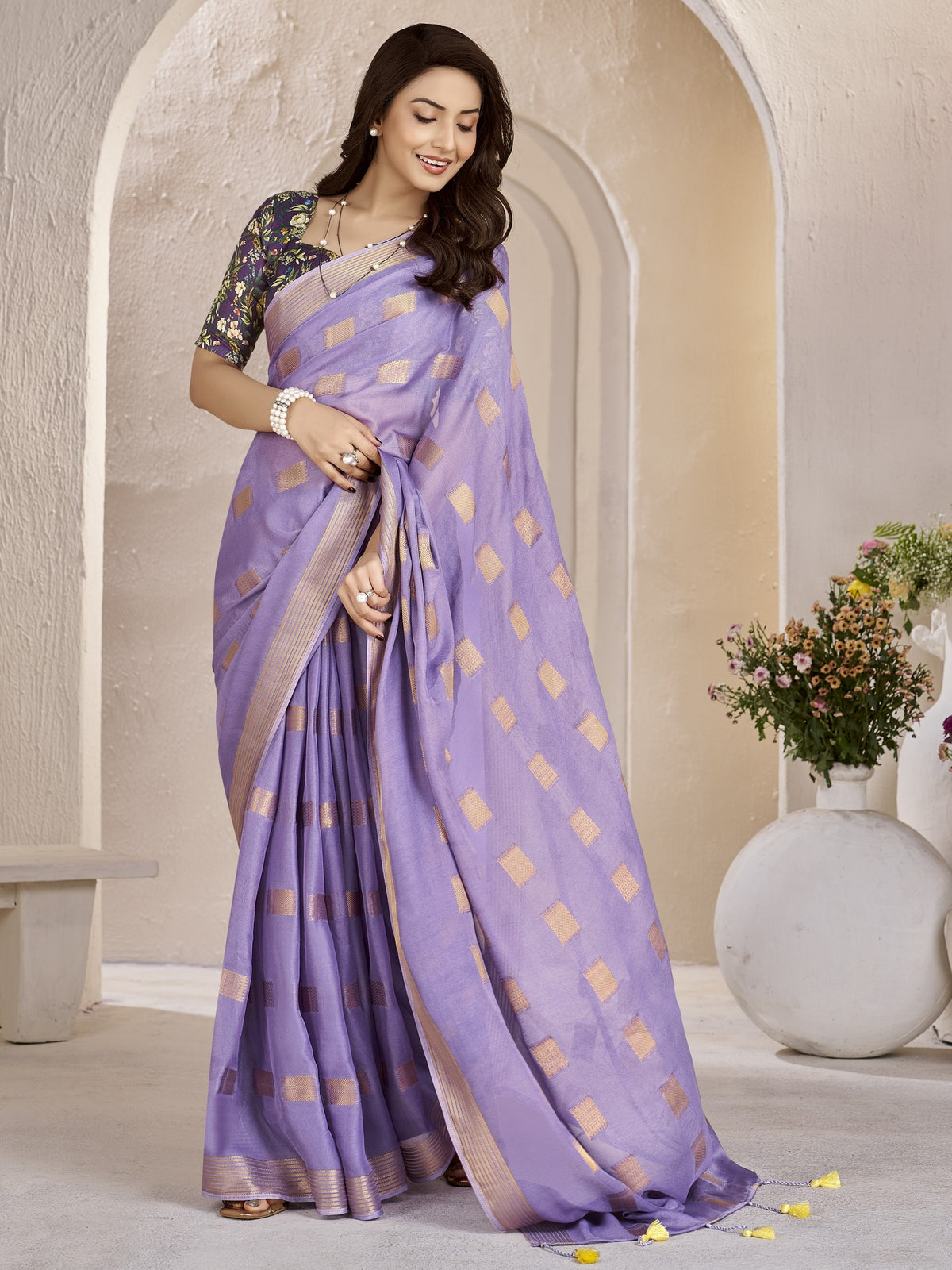 Lavender georgette saree view 3