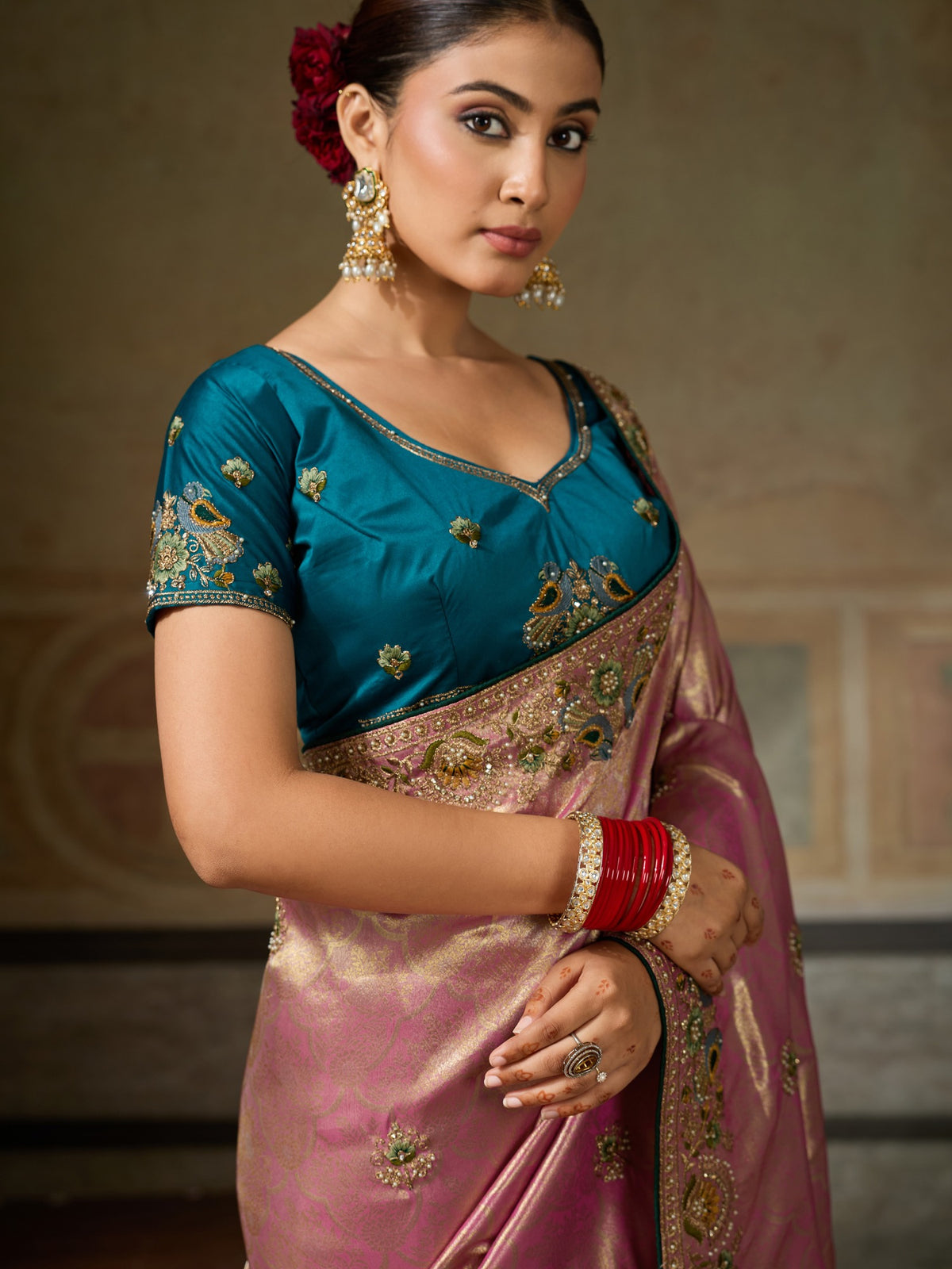 Pink Silk Blend saree – detail view 2