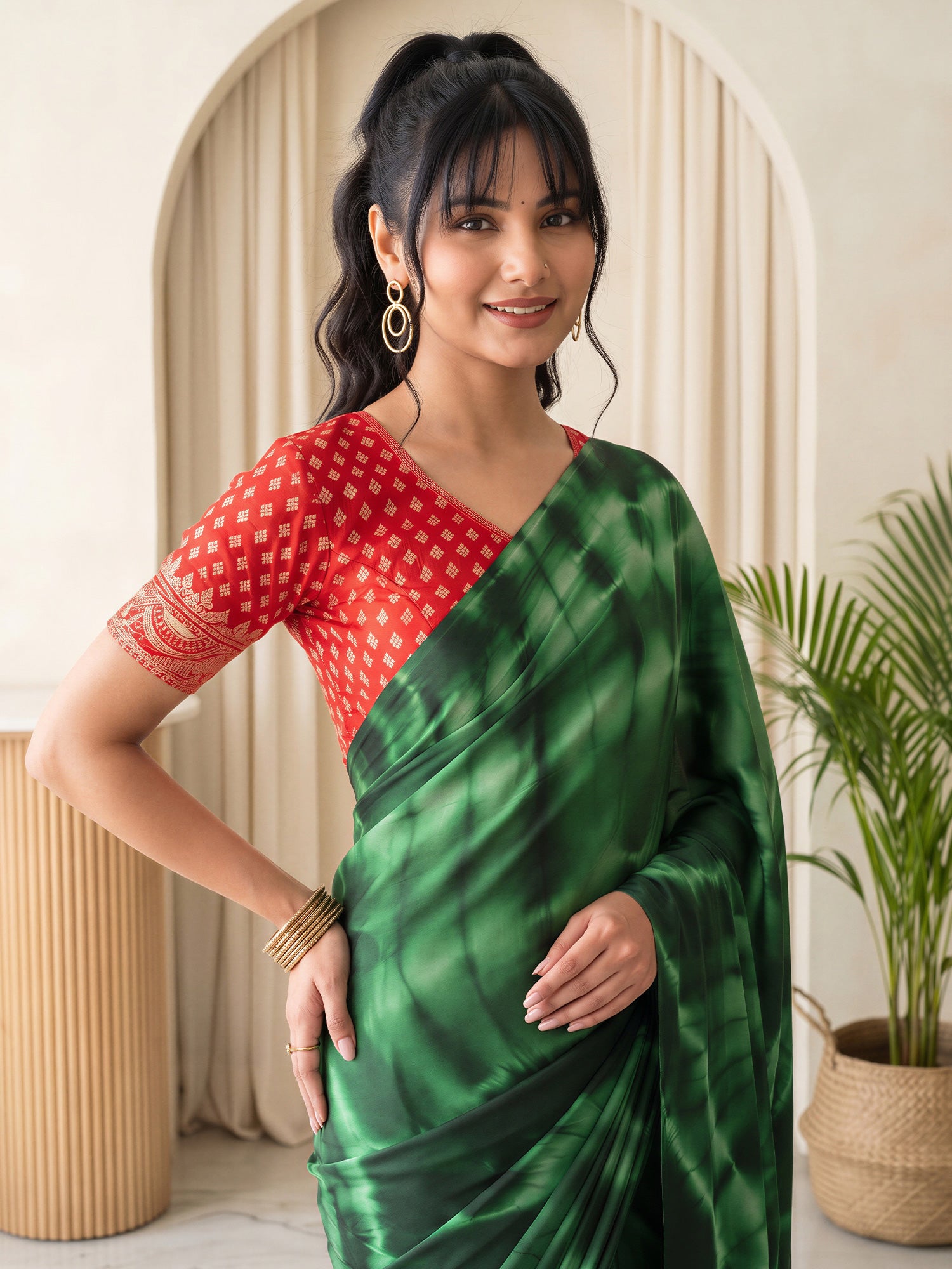 Green Satin Silk saree – detail view 4