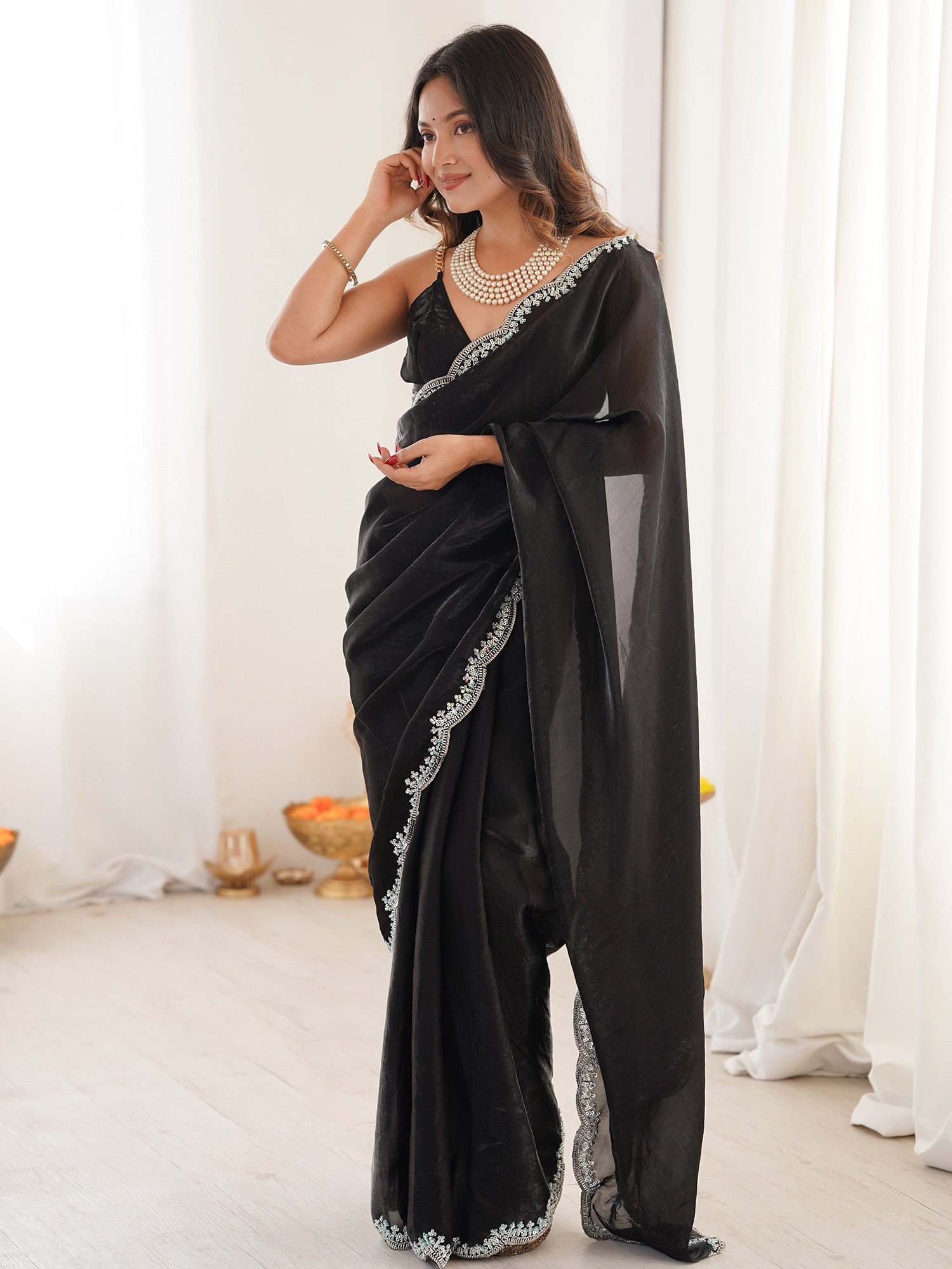 Black Silk Blend saree – detail view 2