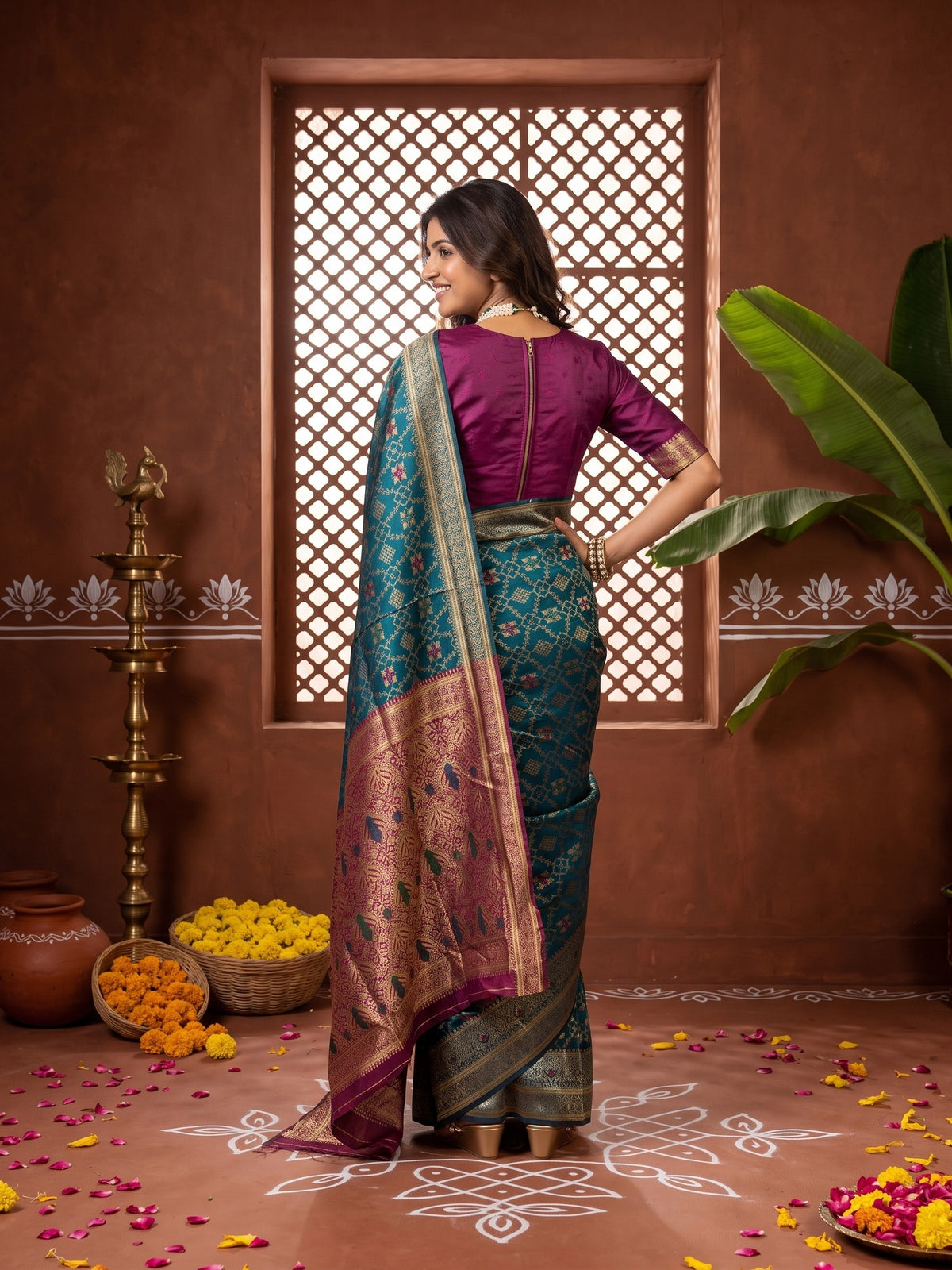 Teal Blue Silk Blend saree – detail view 4