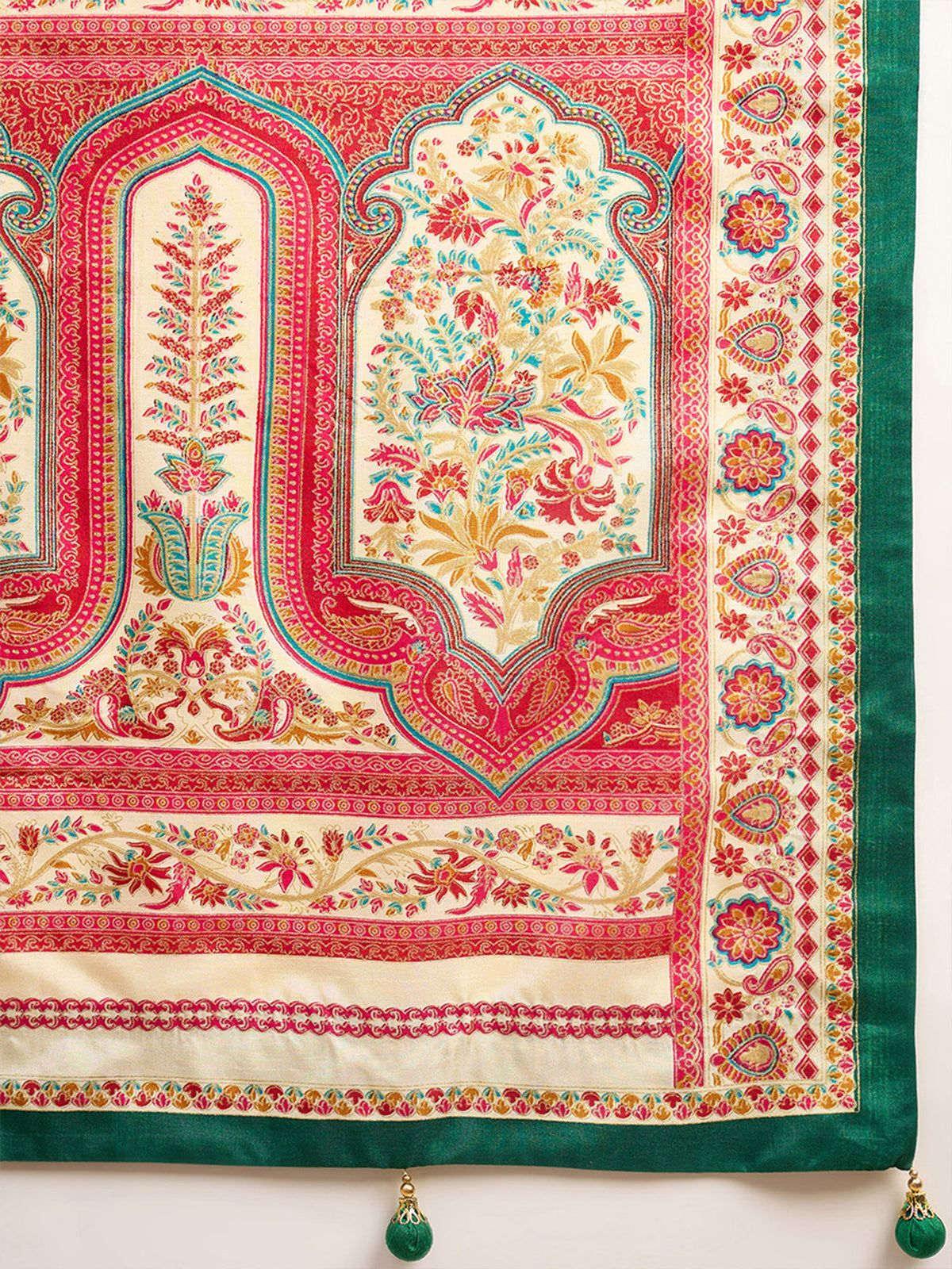 Cream Silk Blend saree – detail view 5