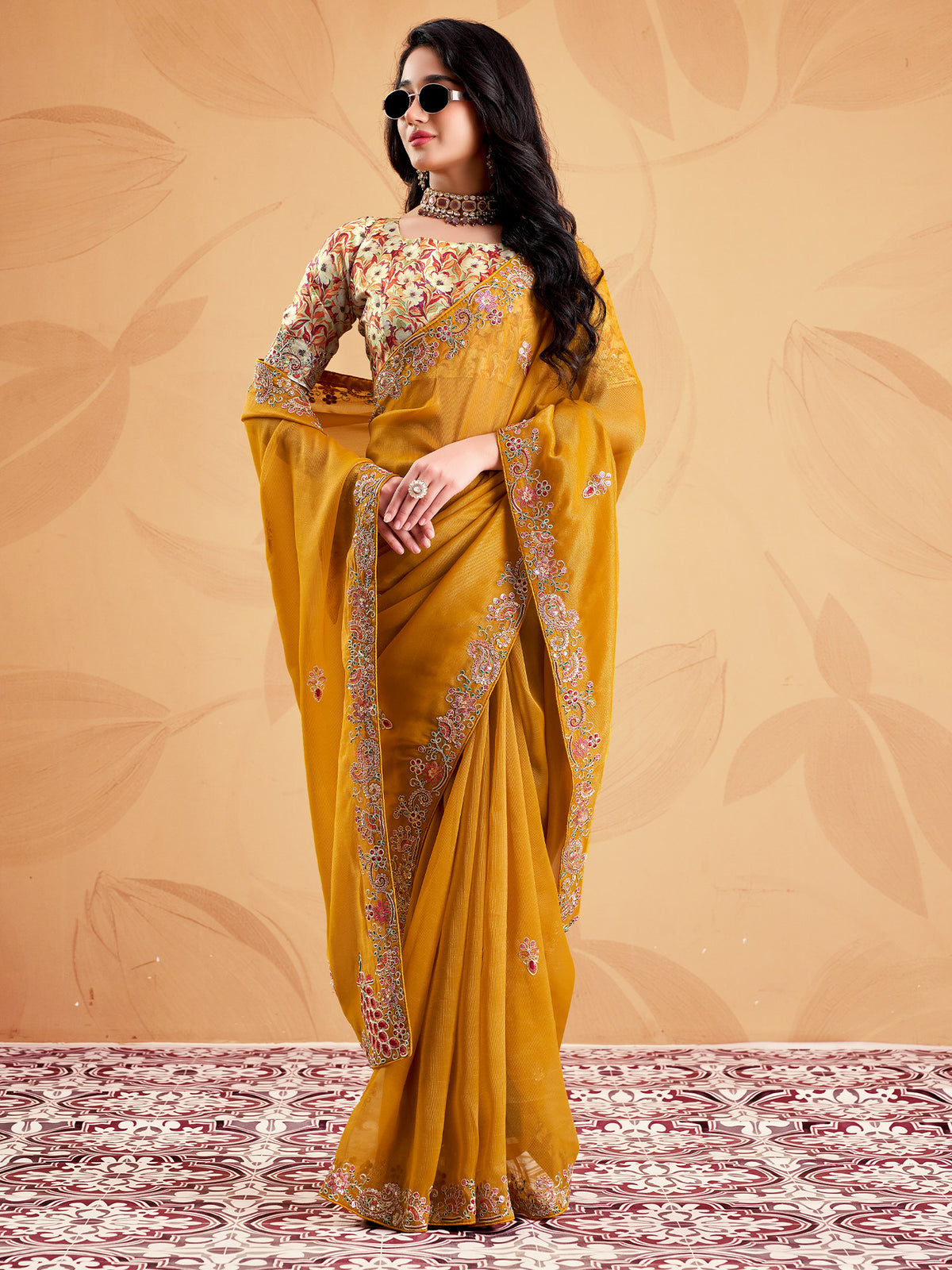 Mustard Tissue saree – detail view 1