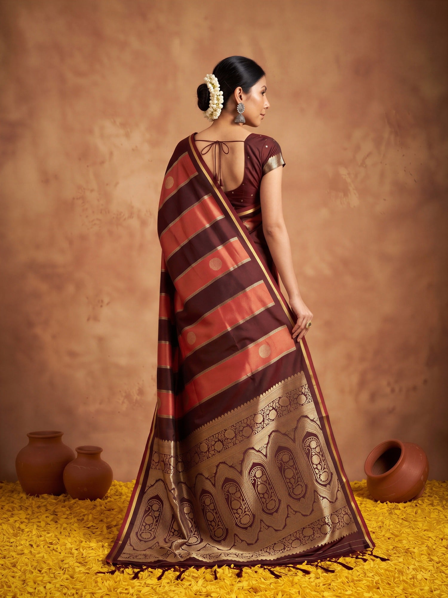 Maroon Satin saree – detail view 1