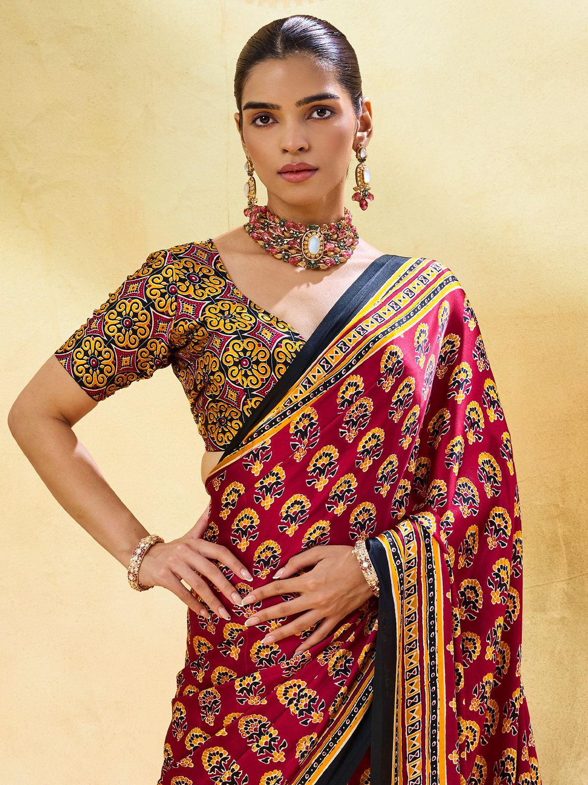 Maroon Satin saree – detail view 4
