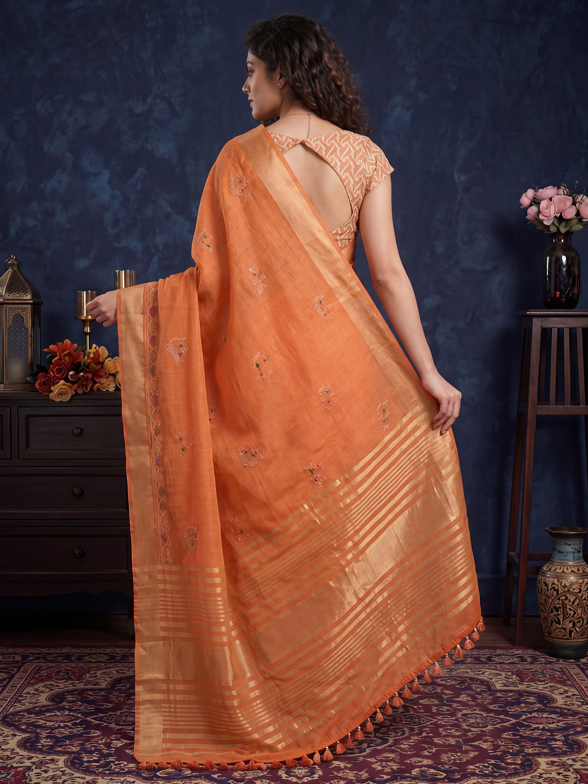 Orange Cotton Linen saree – detail view 1