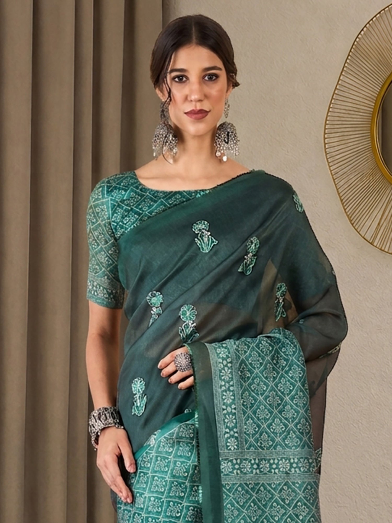 Teal Green Silk Blend saree – detail view 4
