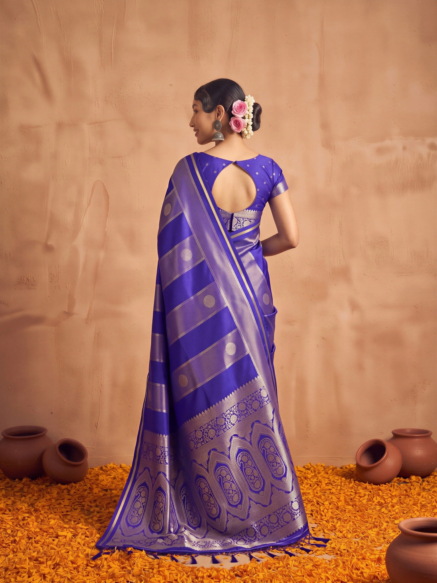 Blue Satin saree – detail view 1