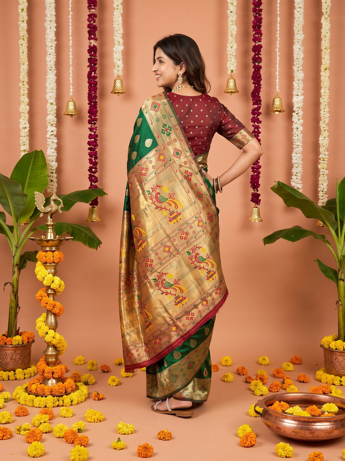 Green Silk Blend saree – detail view 4