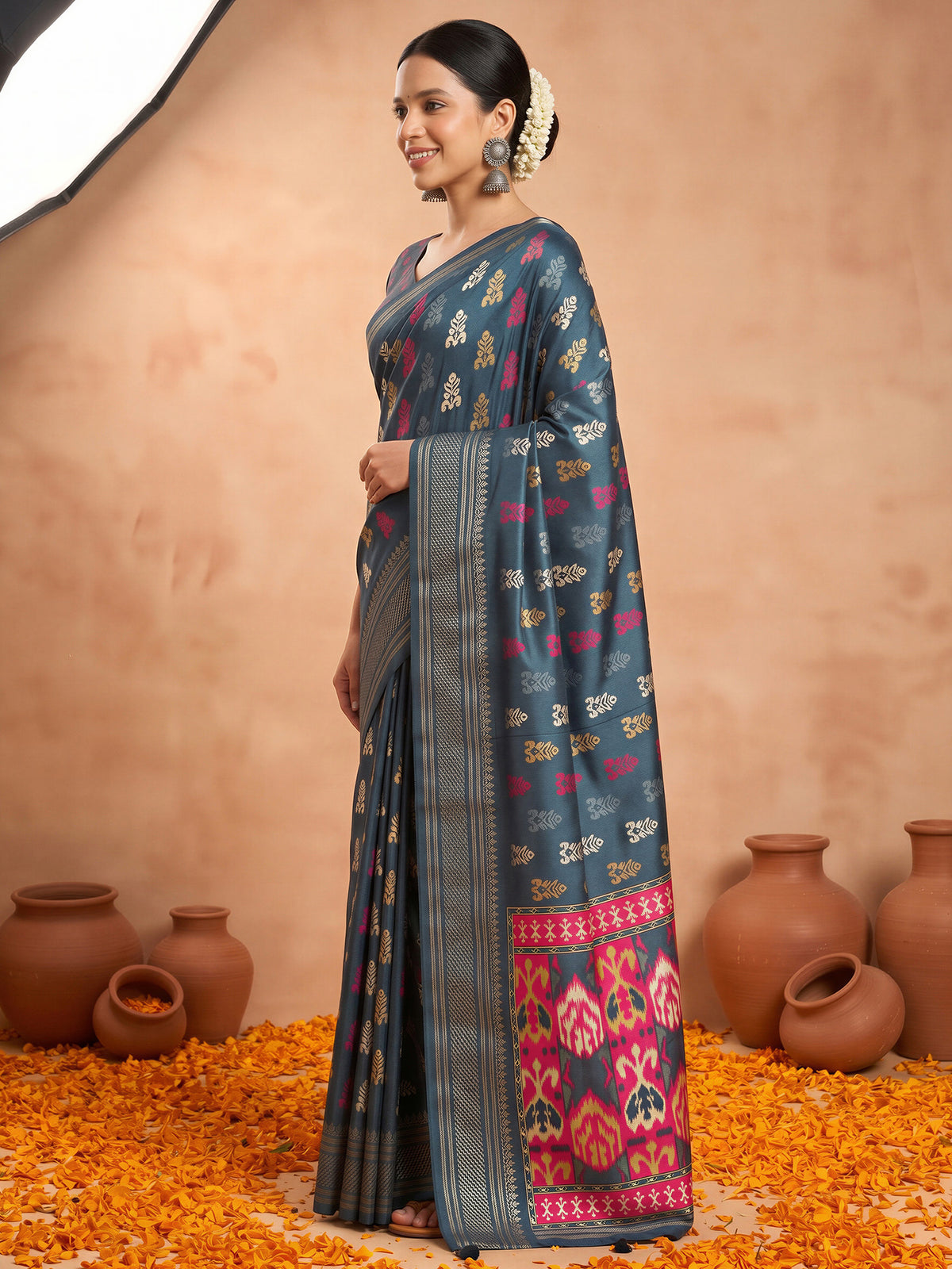 Teal Blue Silk Blend saree – detail view 2