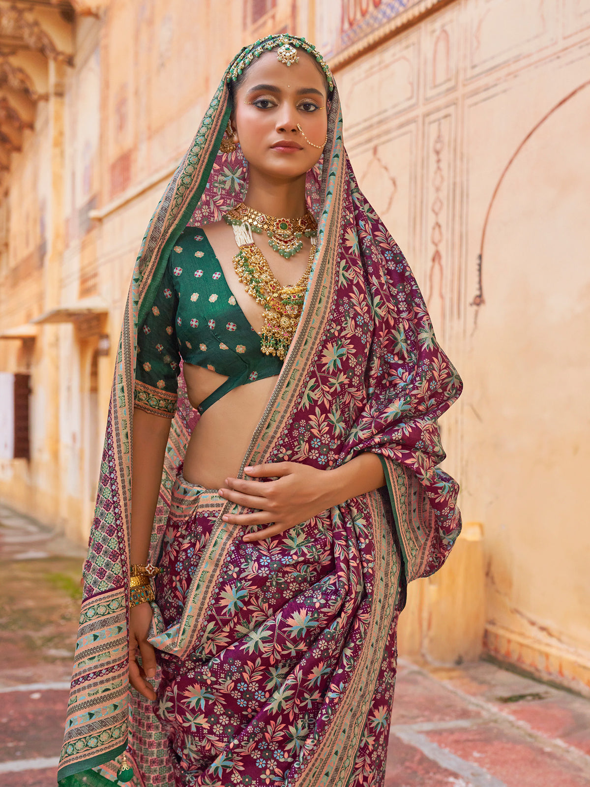 Wine Silk Blend saree – detail view 1