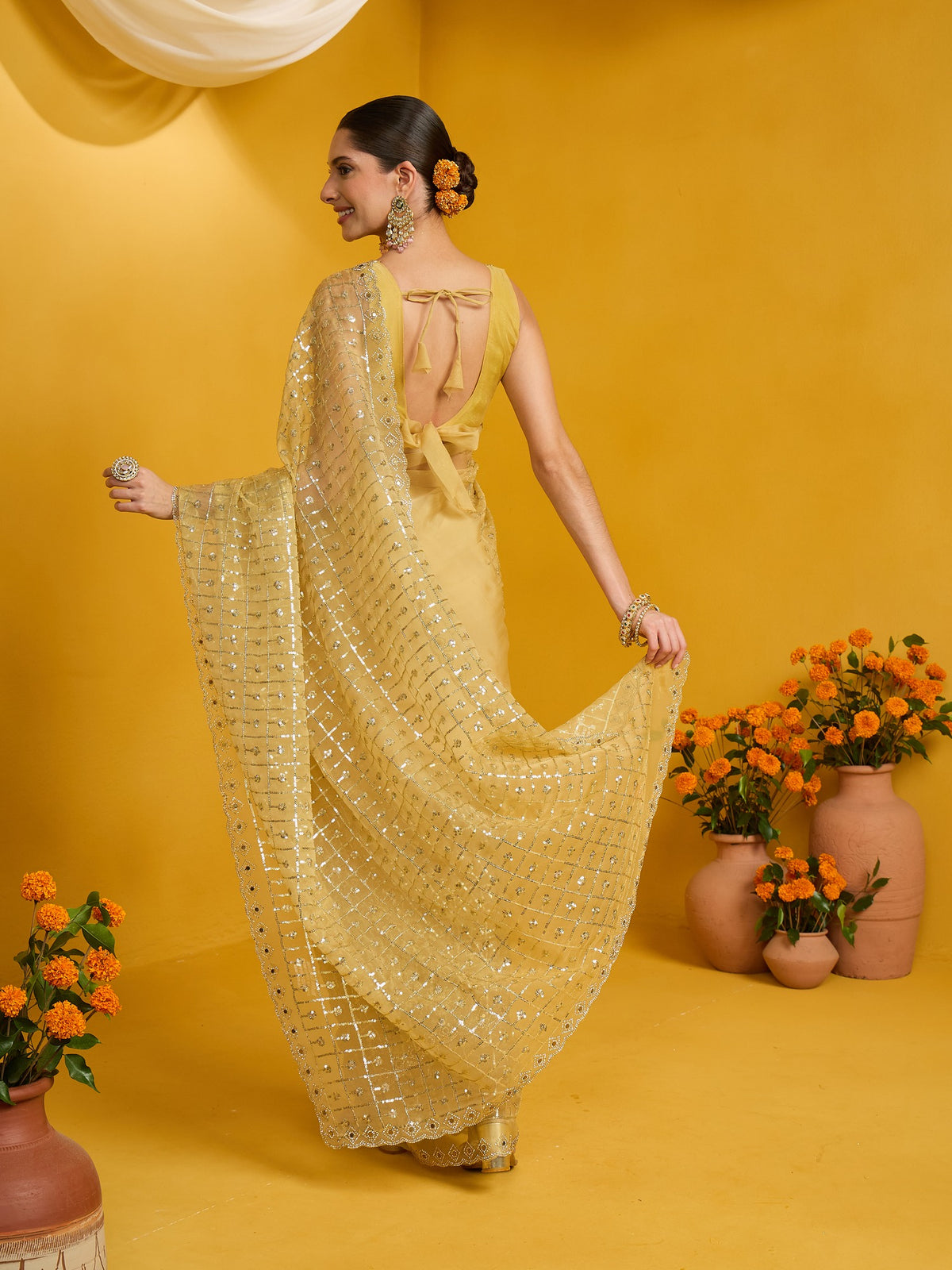 Yellow Soft Silk saree – detail view 6