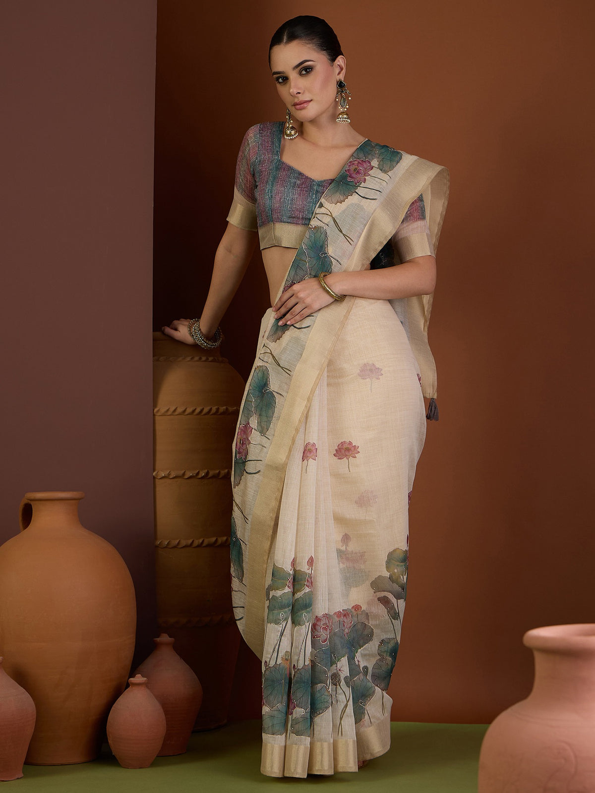Beige linen blend saree view 4