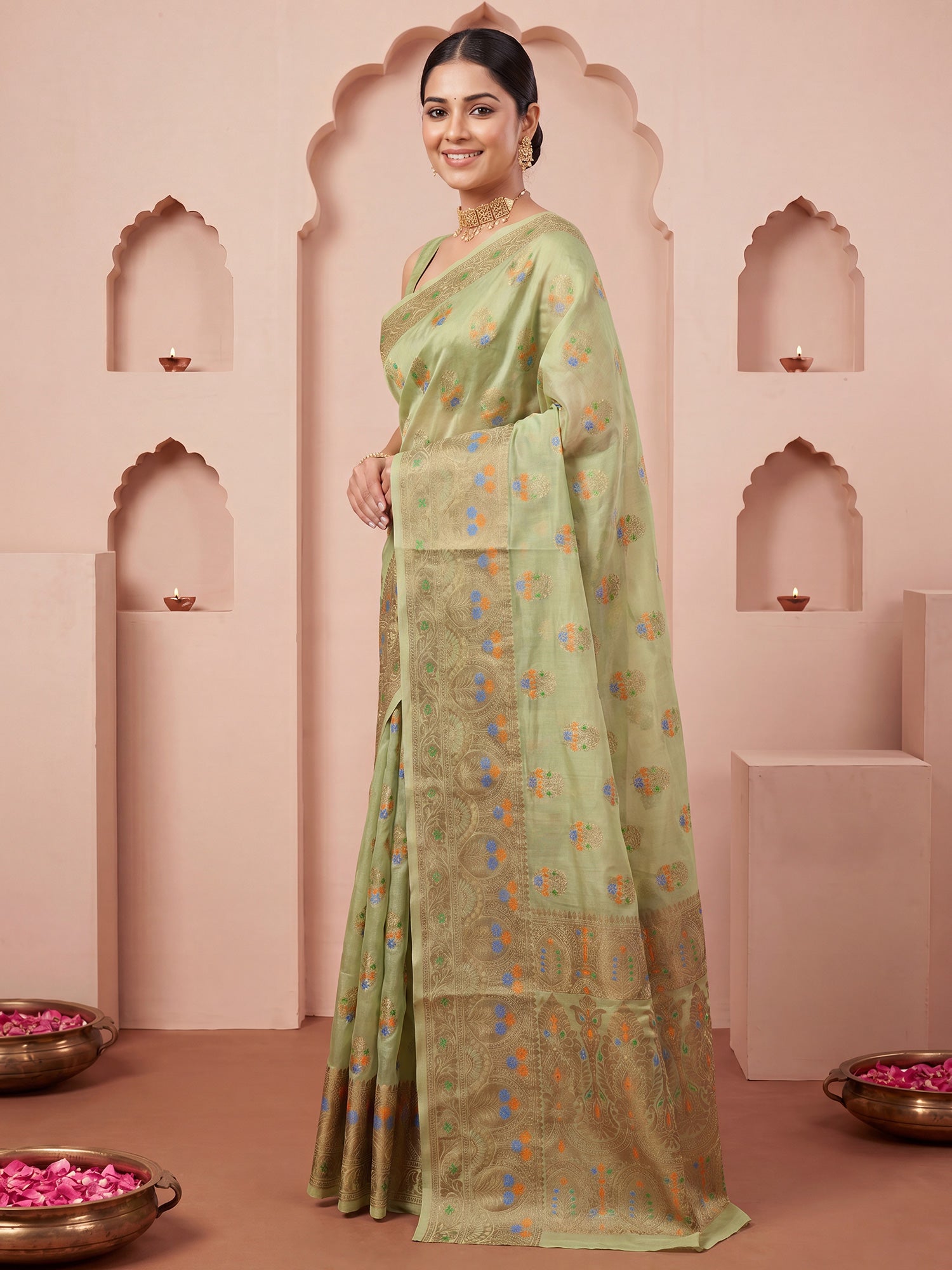 Light Green Silk Blend saree – detail view 2