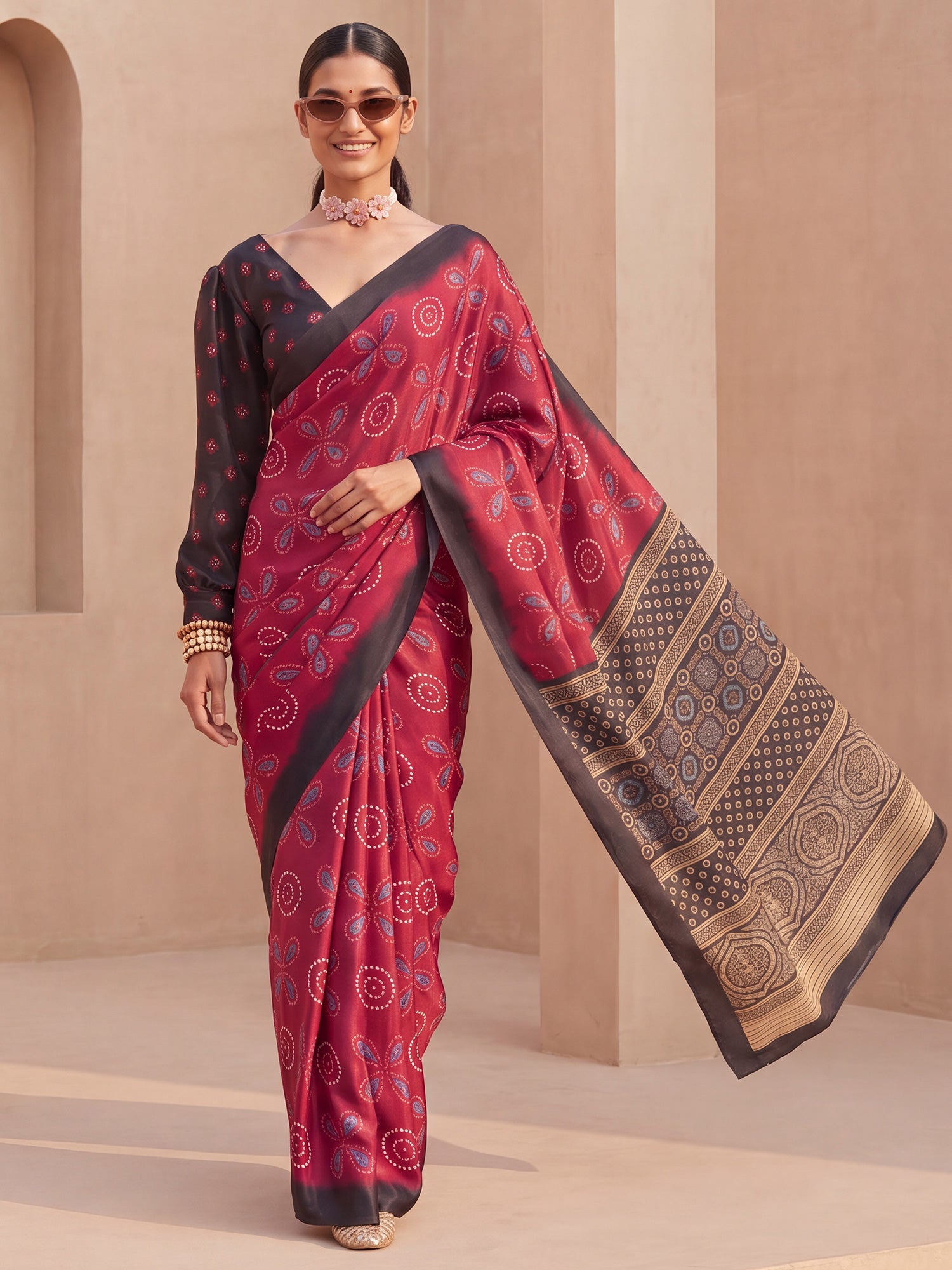 Maroon Satin saree – detail view 3