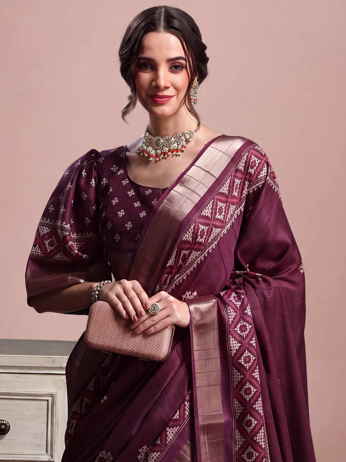 Magenta Silk Blend saree – detail view 4