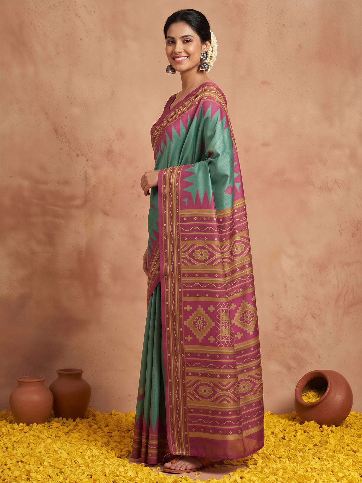 Teal Green Silk Blend saree – detail view 2