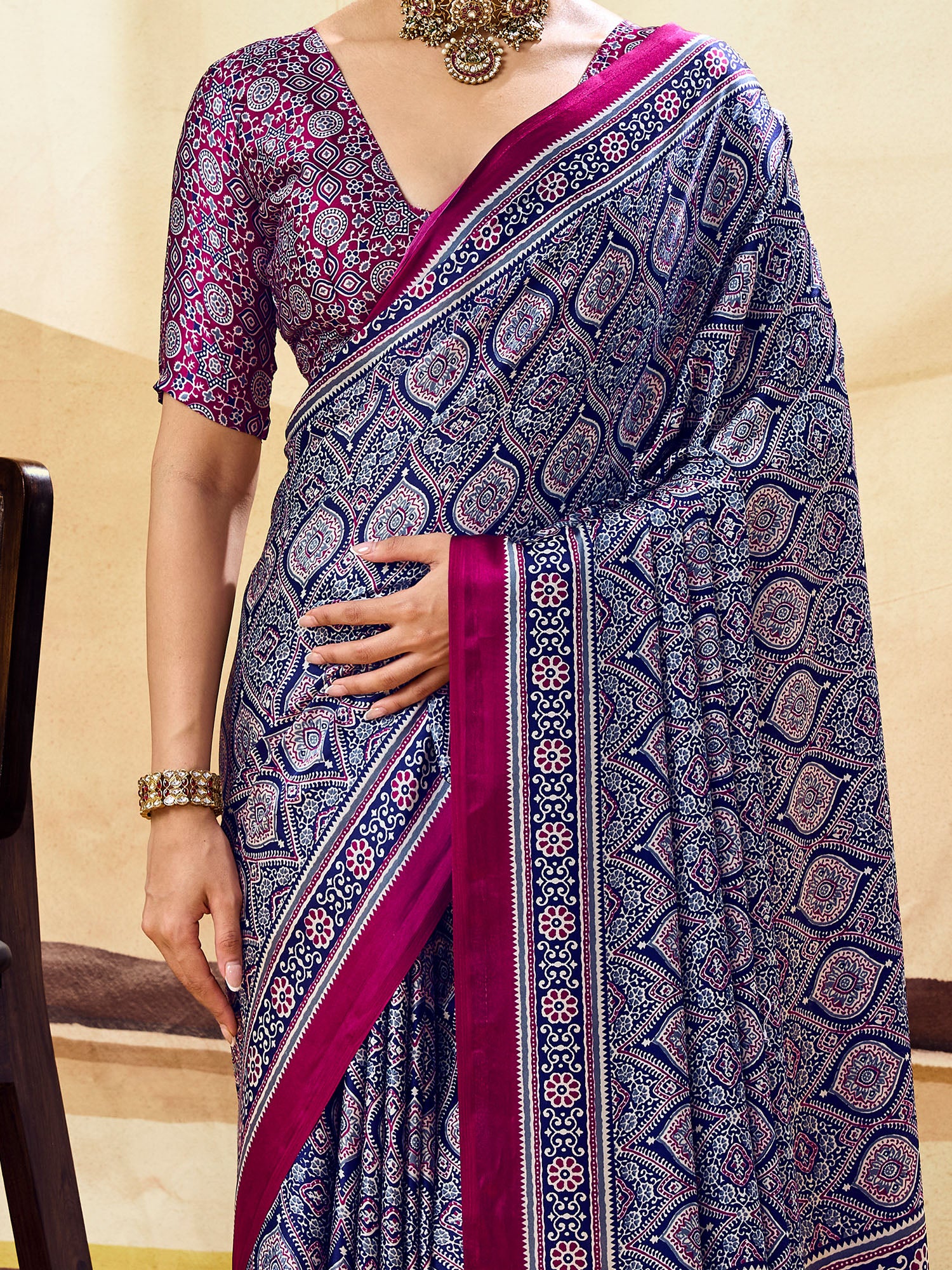 Blue Satin saree – detail view 4
