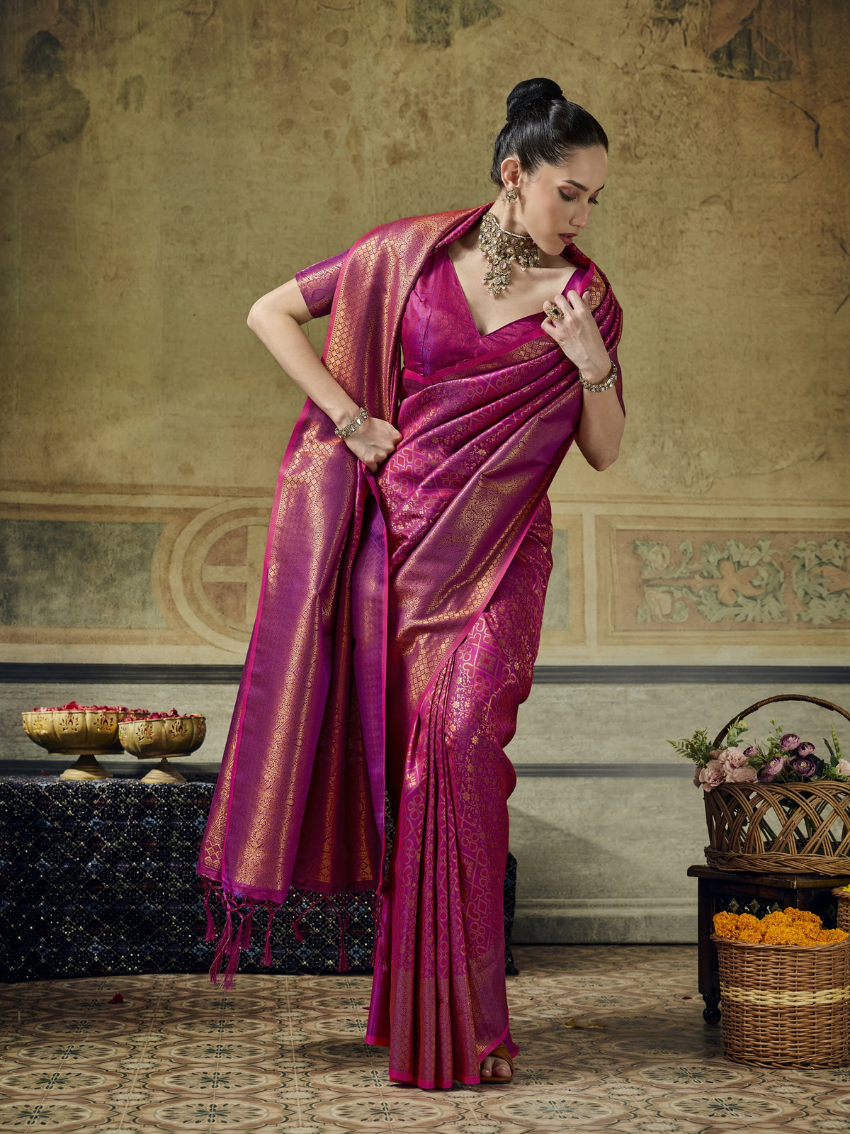 Magenta Pure Silk saree – detail view 4