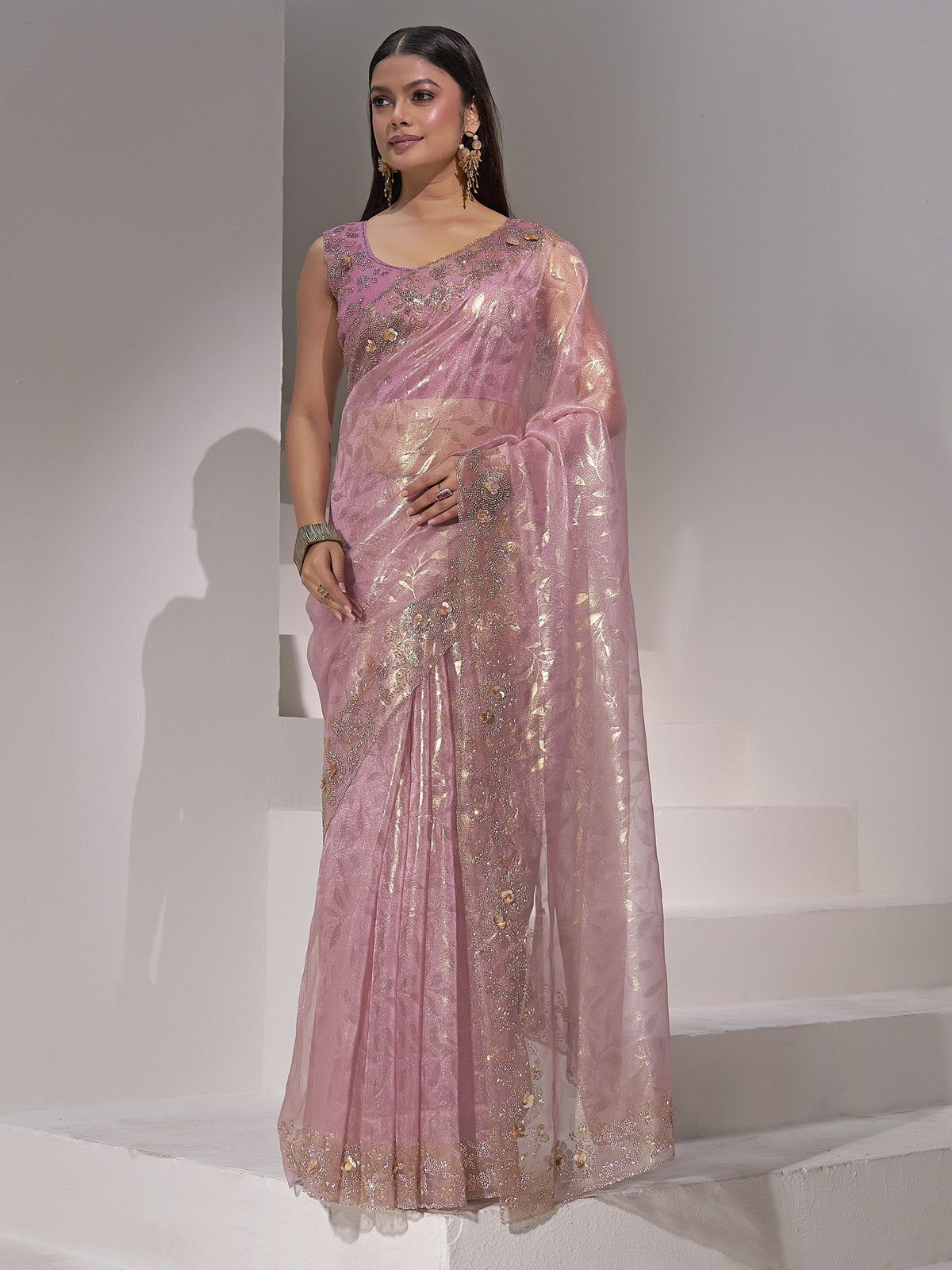 Mauve applique organza saree with mauve blouse piece
