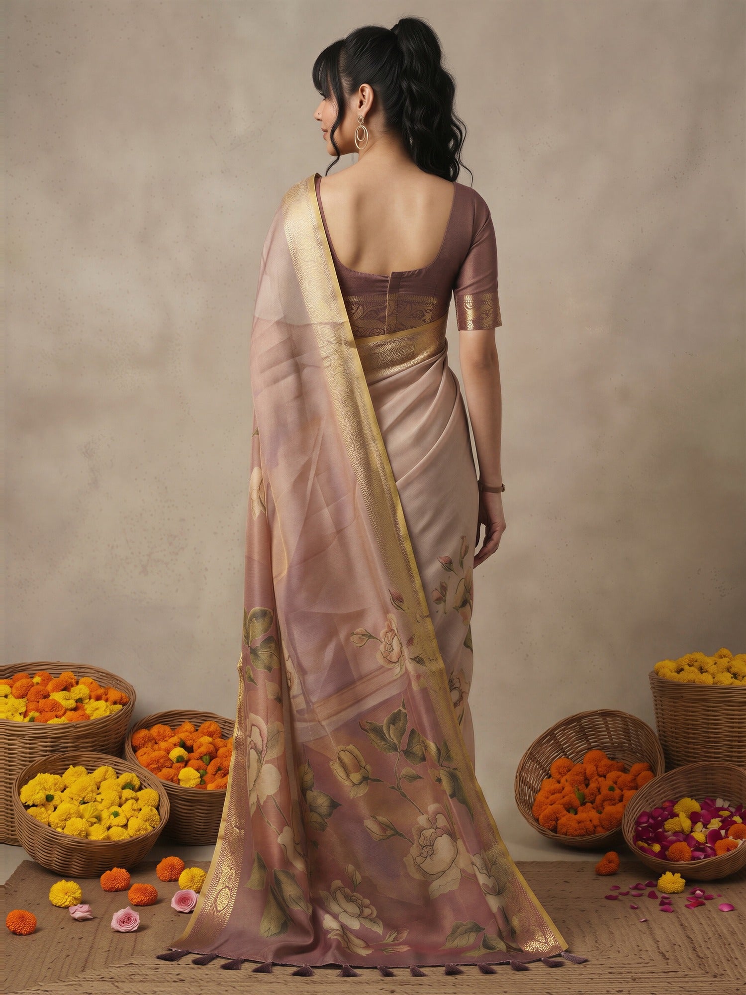 Beige Kanjeevaram Silk saree – detail view 1