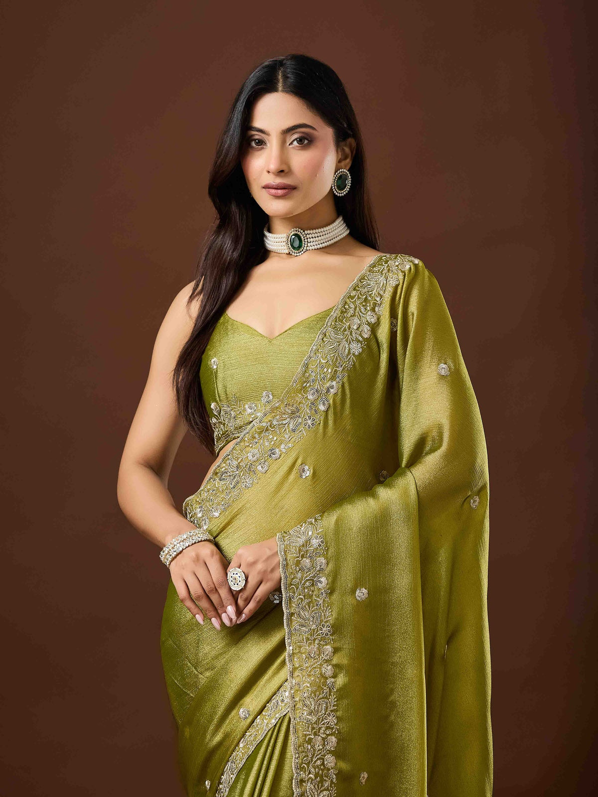 Olive Chinnon saree – detail view 6