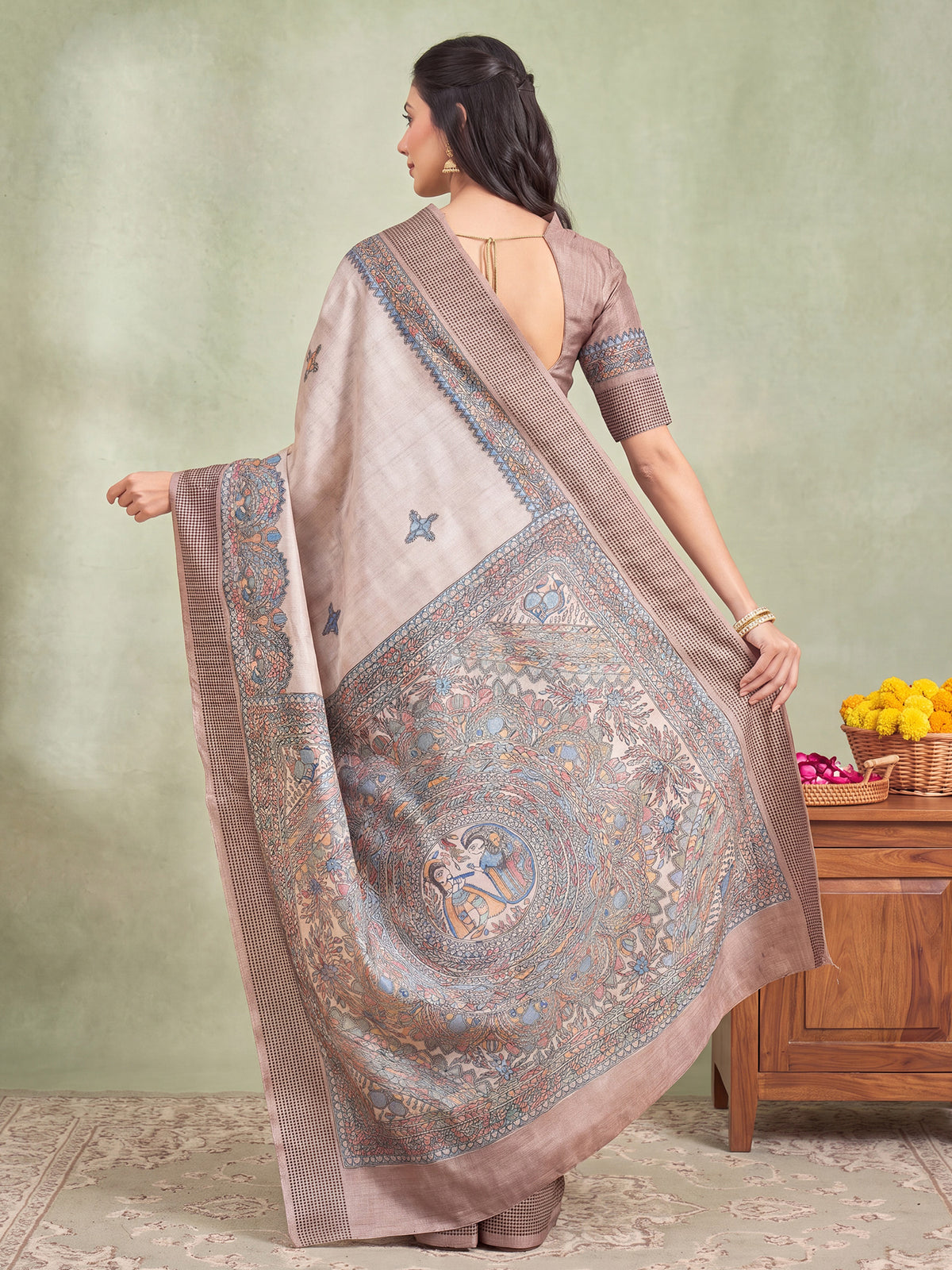 Beige Manipuri Silk saree – detail view 1