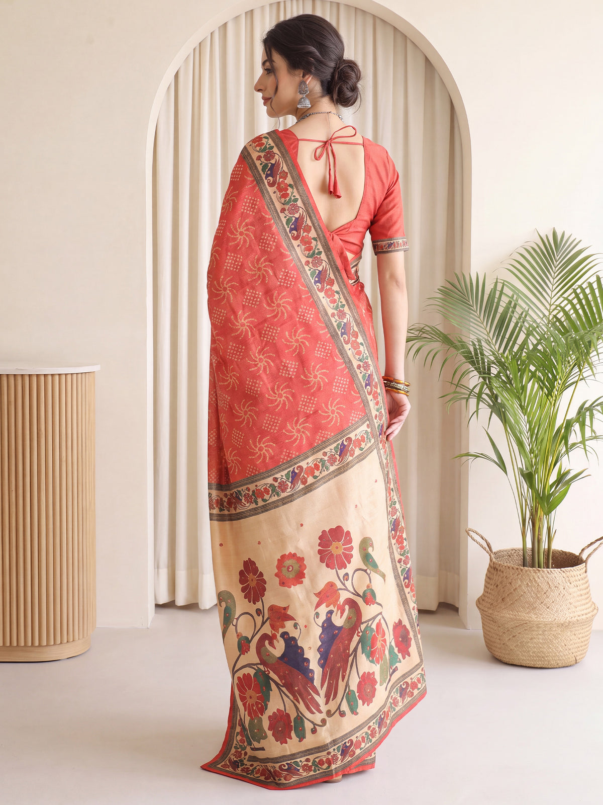 Coral Silk Blend saree – detail view 1