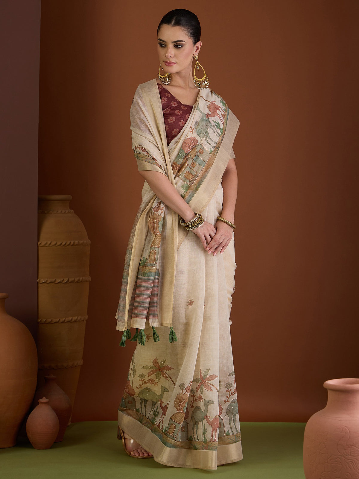 Beige linen blend saree view 4