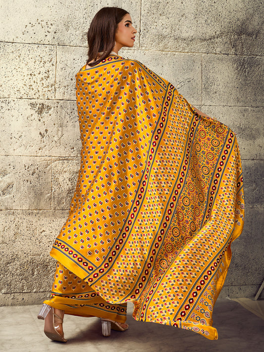 Mustard Satin saree – detail view 1