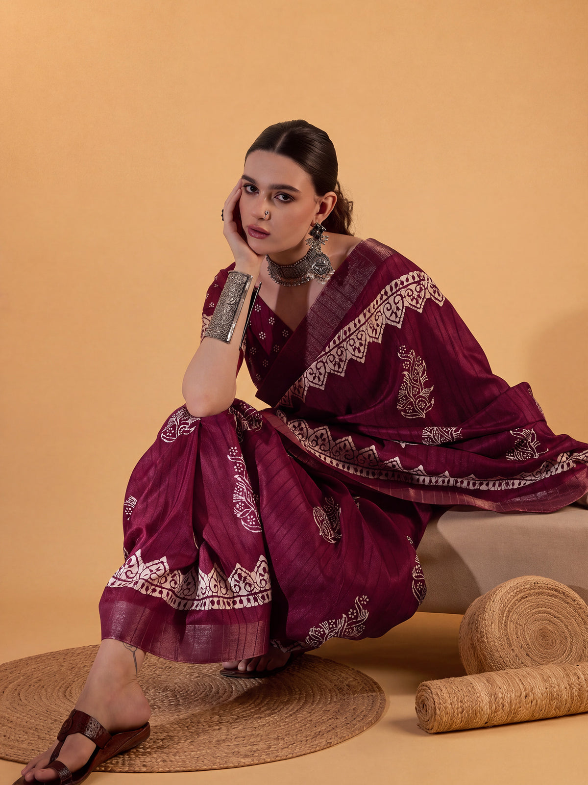 Burgundy Silk Blend saree – detail view 3
